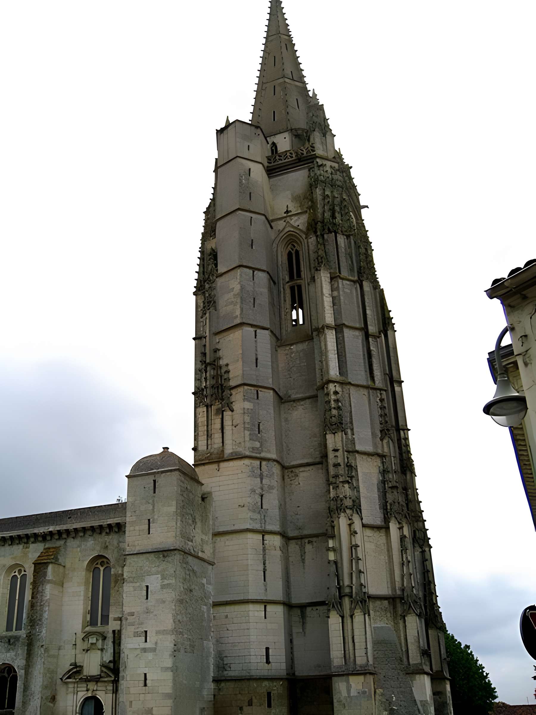 Église Saint-Pierre de Marennes