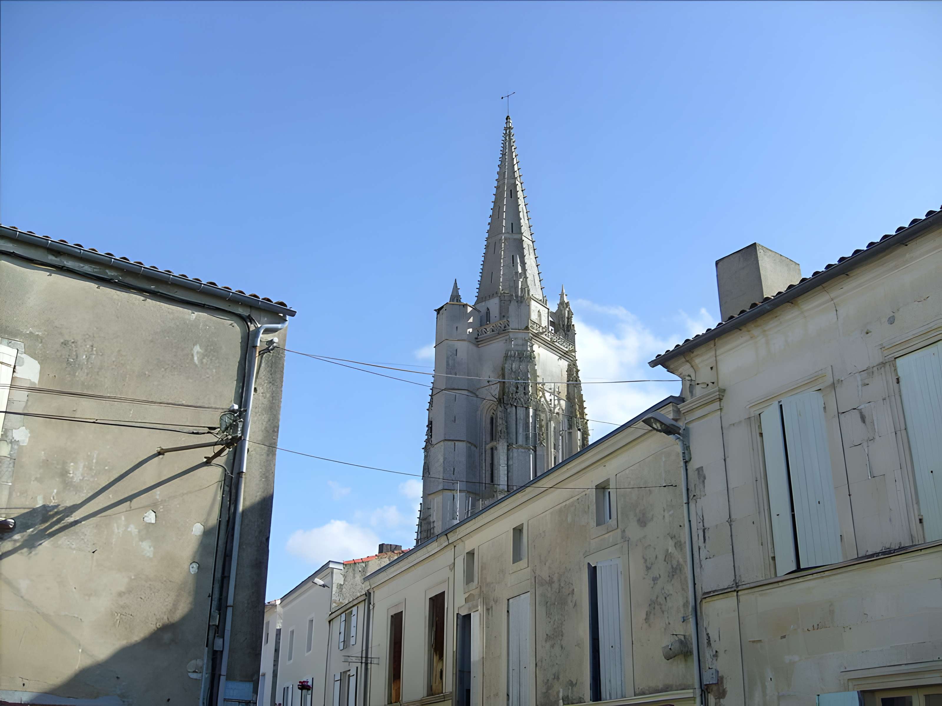 Église Saint-Pierre de Marennes