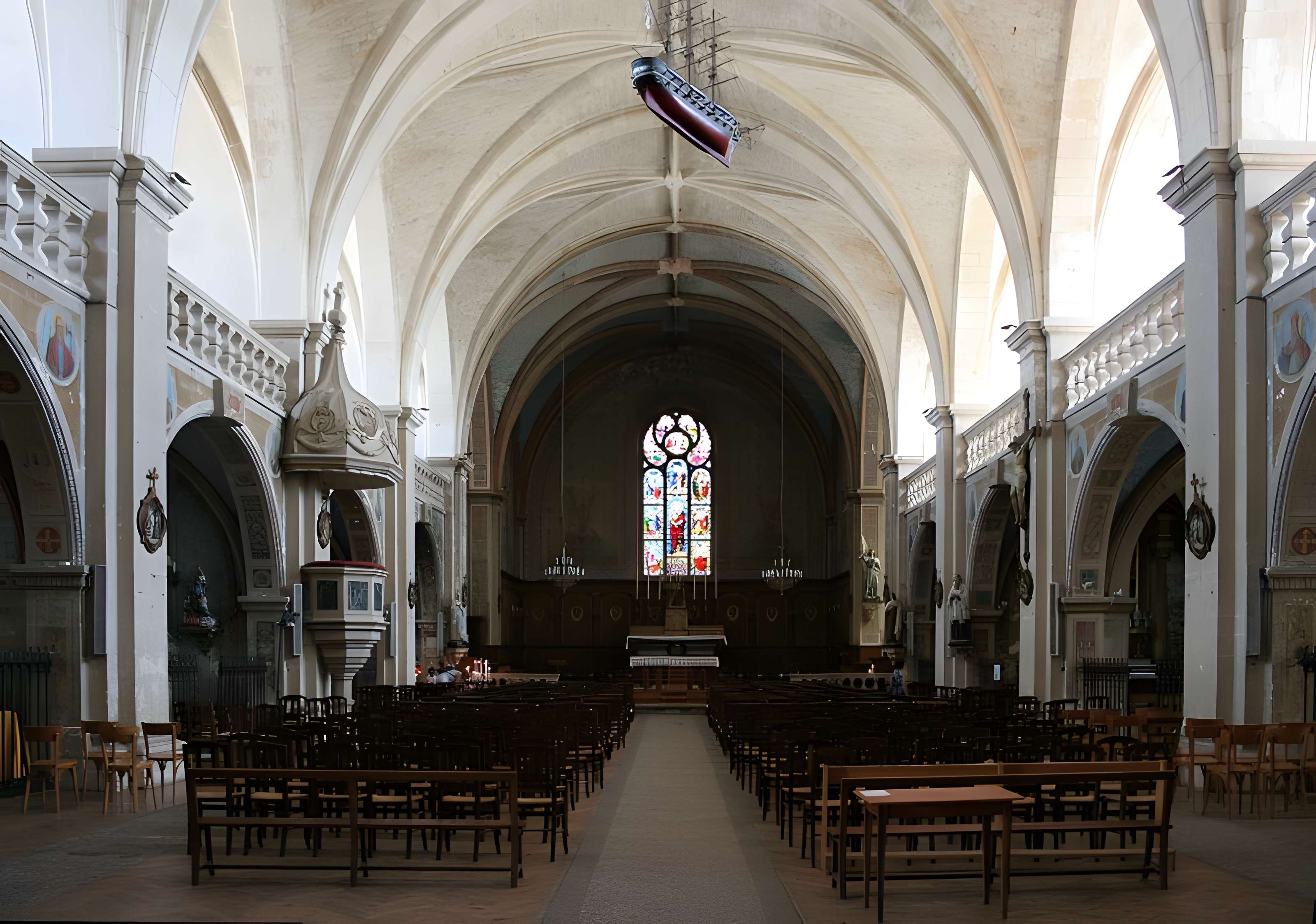 Église Saint-Pierre de Marennes