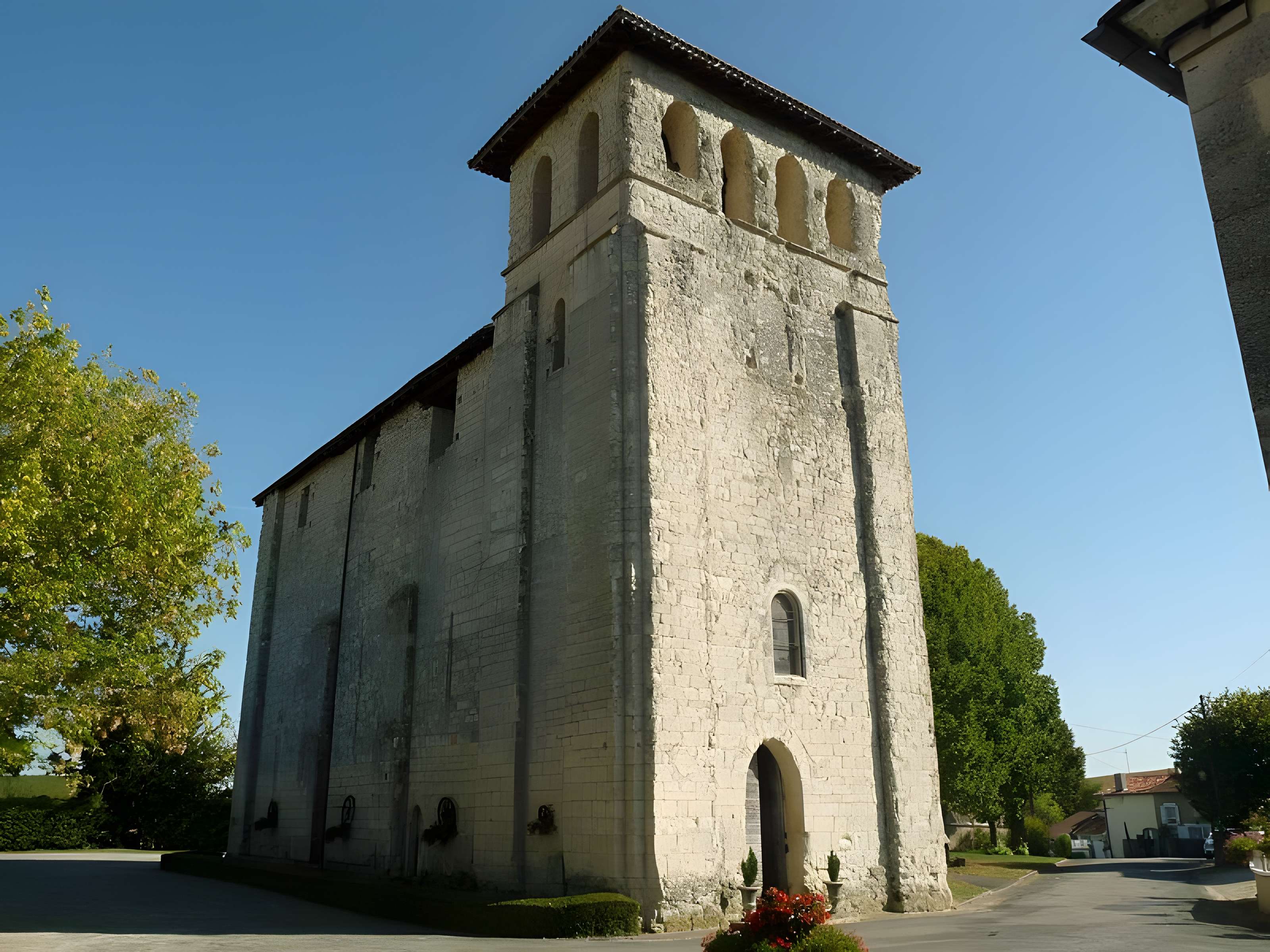 Église Saint-Martial de Saint-Martial-Viveyrol 
