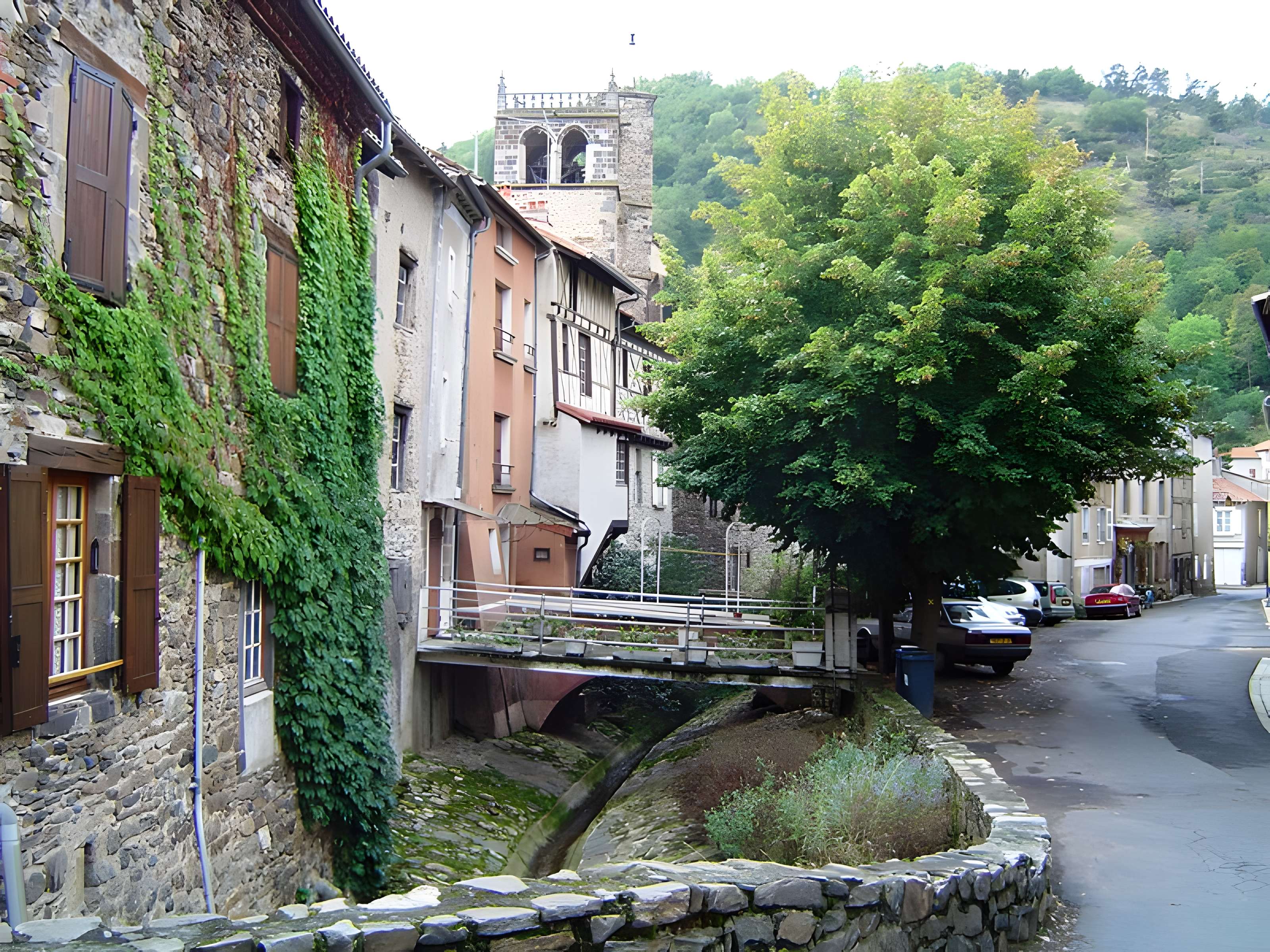 Église Saint-Martin de Blesle