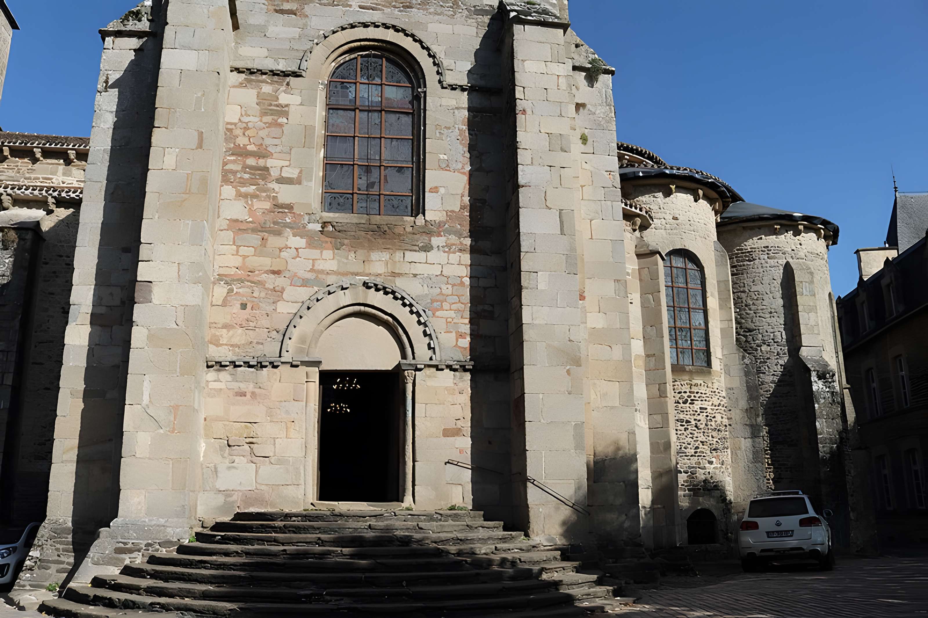 Église Saint-Pierre d'Uzerche