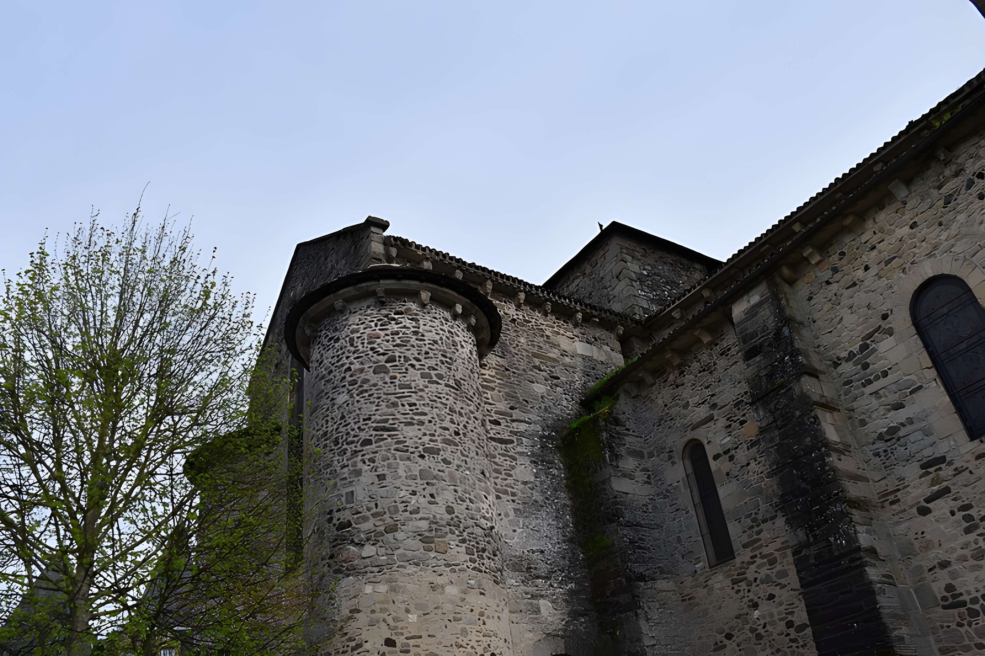 Église Saint-Pierre d'Uzerche