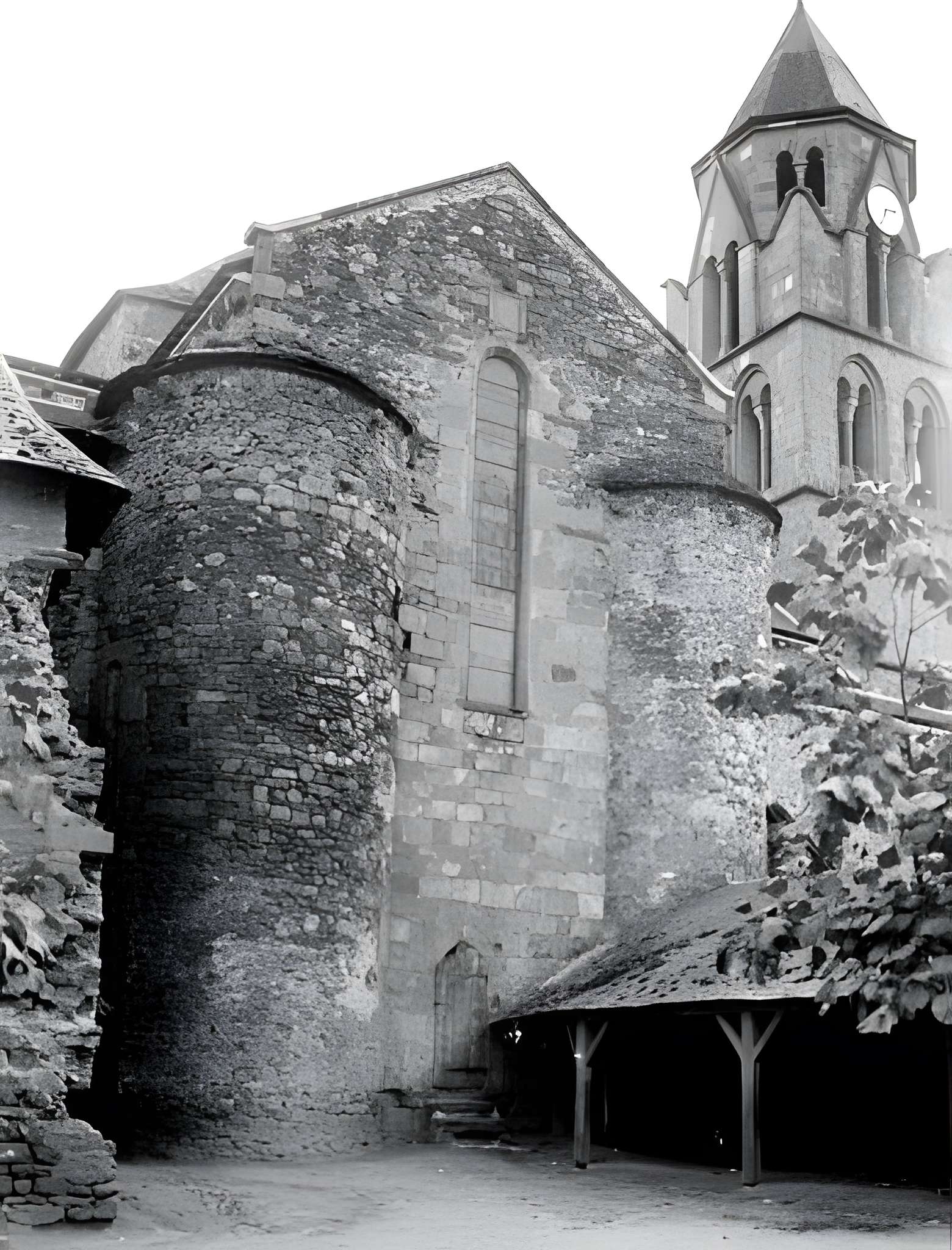 Église Saint-Pierre d'Uzerche