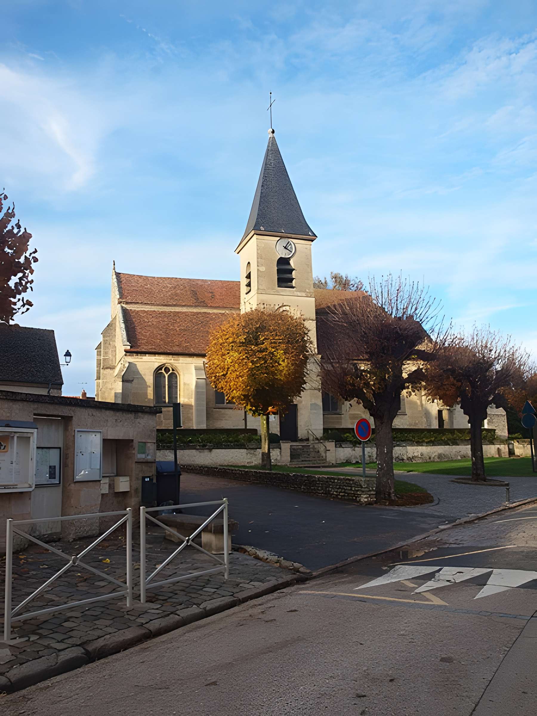 Église Saint-Martin de Commeny