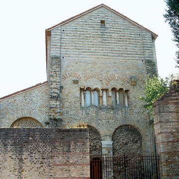 Église Saint-Pierre-aux-Nonnains de Metz