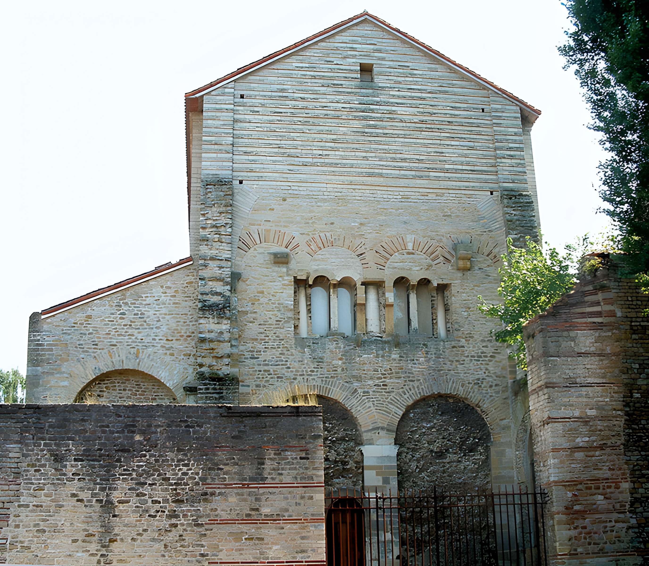 Église Saint-Pierre-aux-Nonnains de Metz