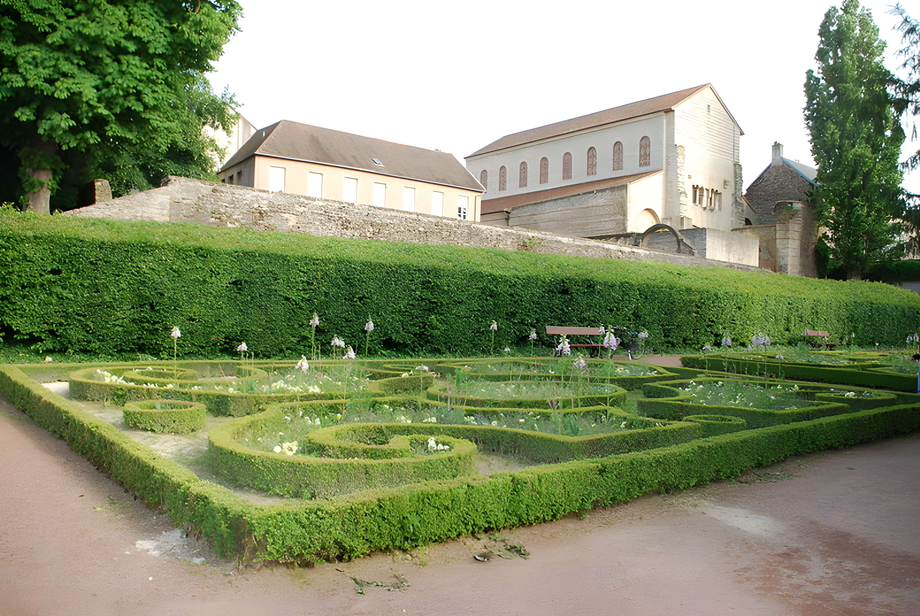 Église Saint-Pierre-aux-Nonnains de Metz