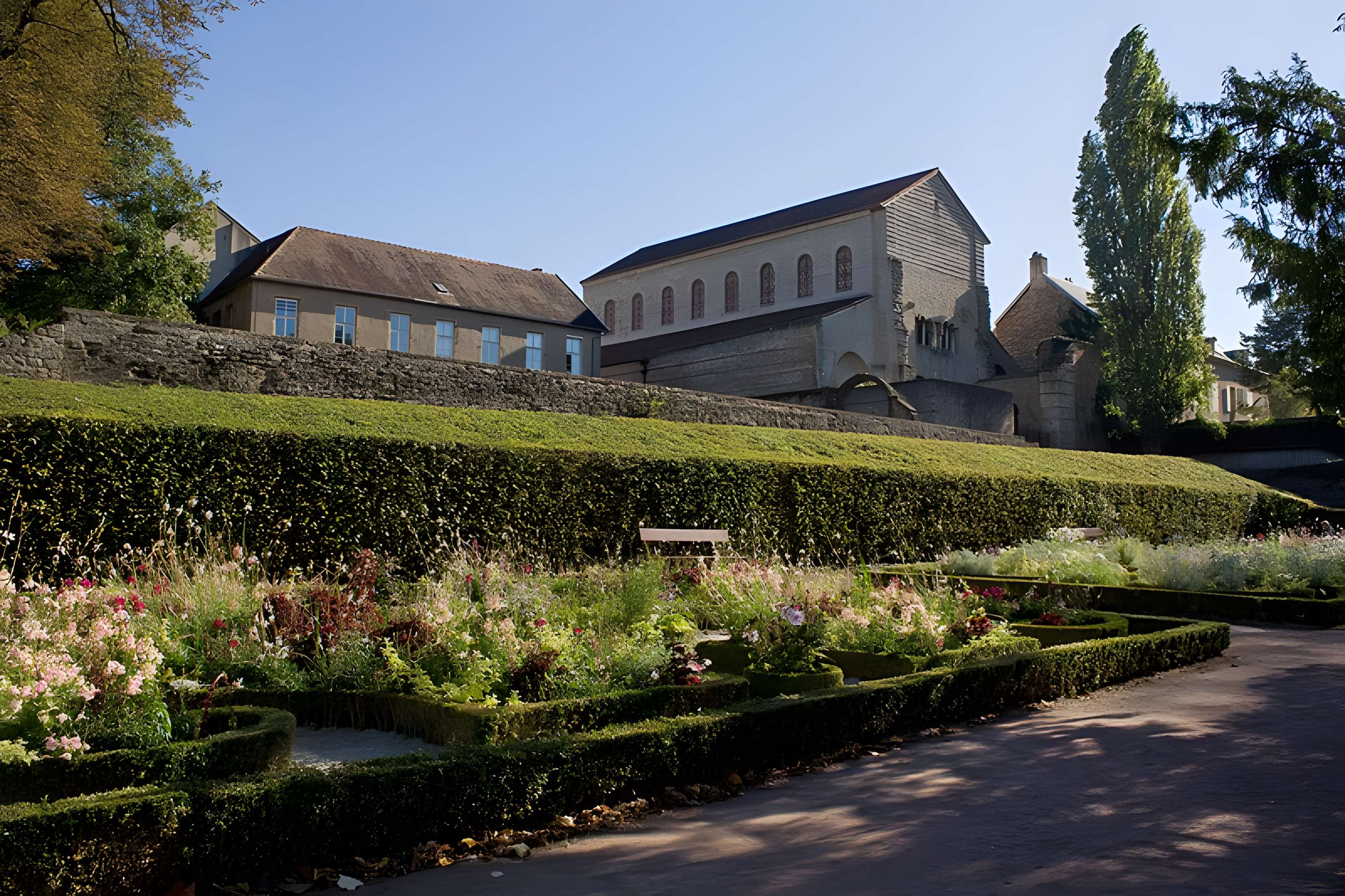 Église Saint-Pierre-aux-Nonnains de Metz
