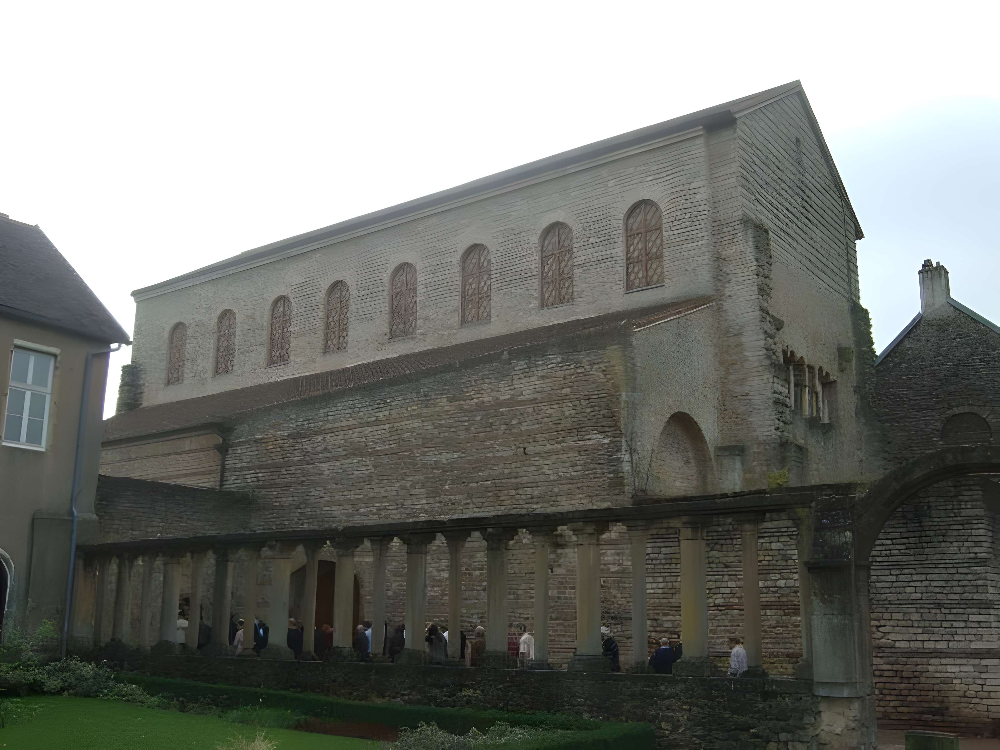 Église Saint-Pierre-aux-Nonnains de Metz
