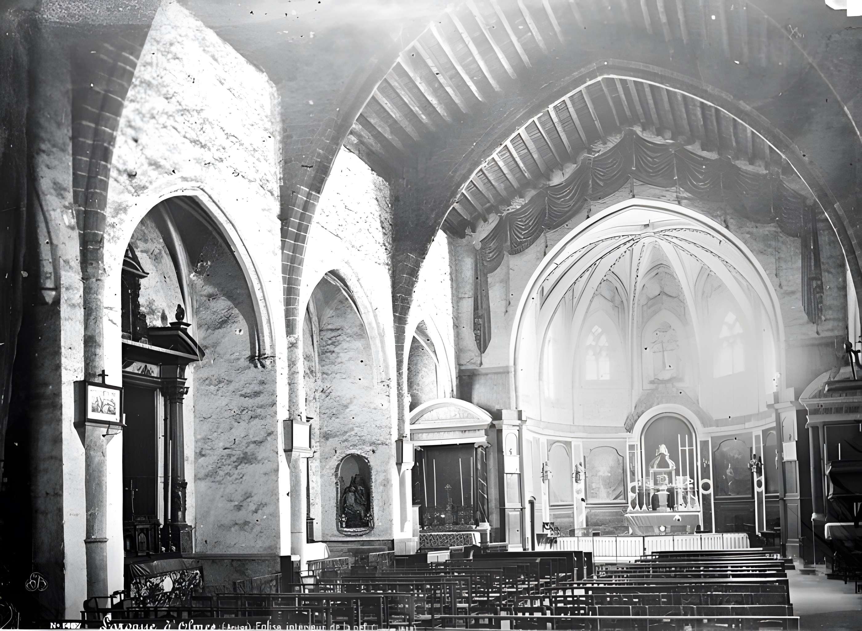 Église Saint-Martin de Laroque-d'Olmes