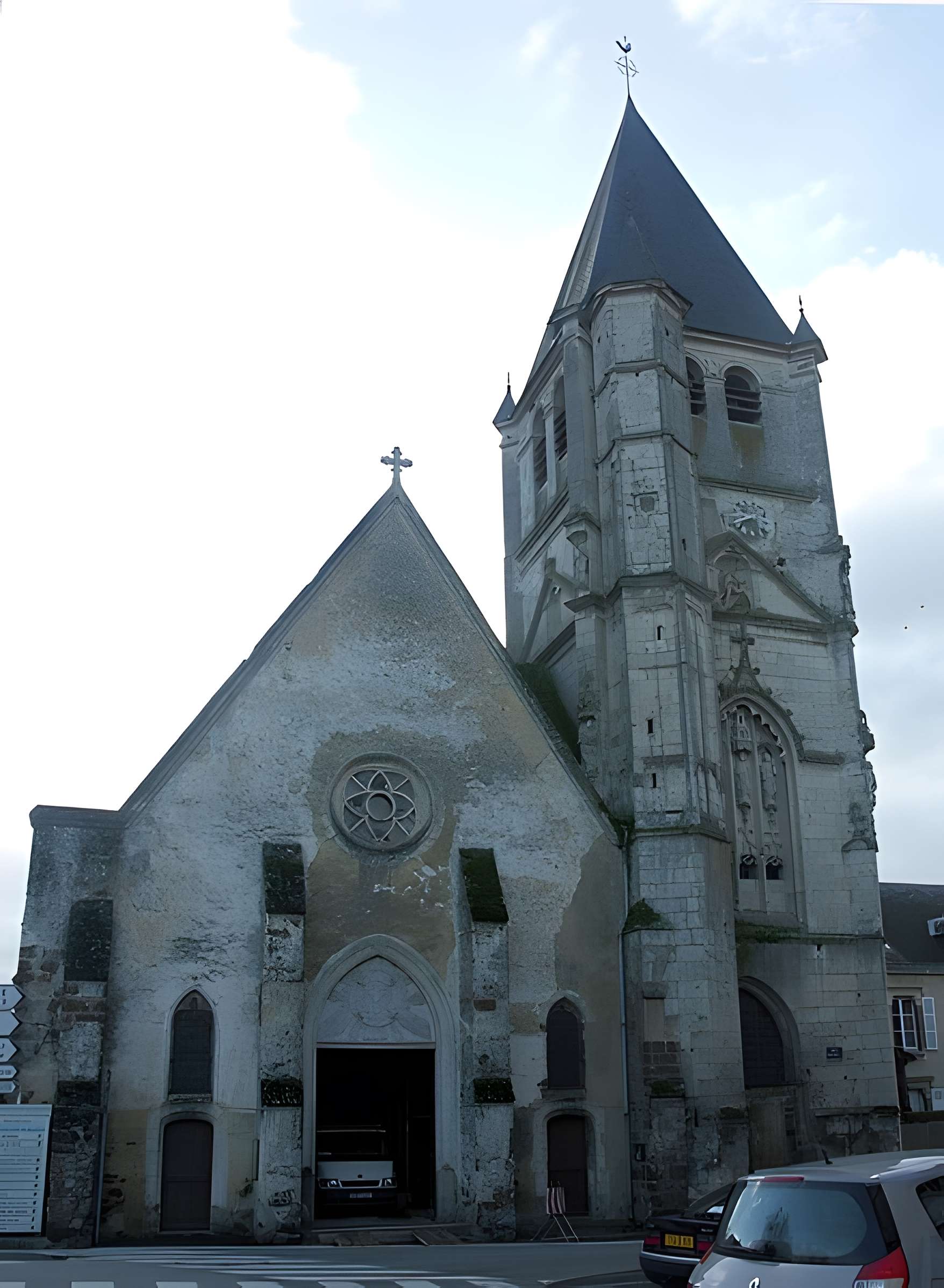 Église Saint-Martin de Longny-au-Perche