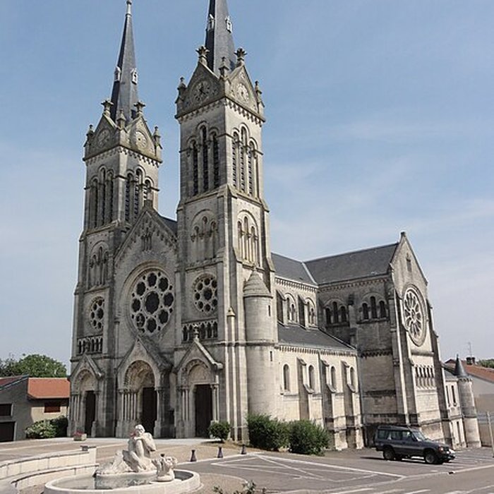 Photo de Église Saint-Pierre-et-Saint-Paul dEuville