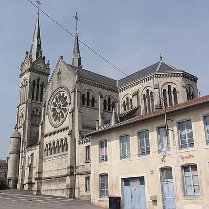 Photo de Église Saint-Pierre-et-Saint-Paul dEuville