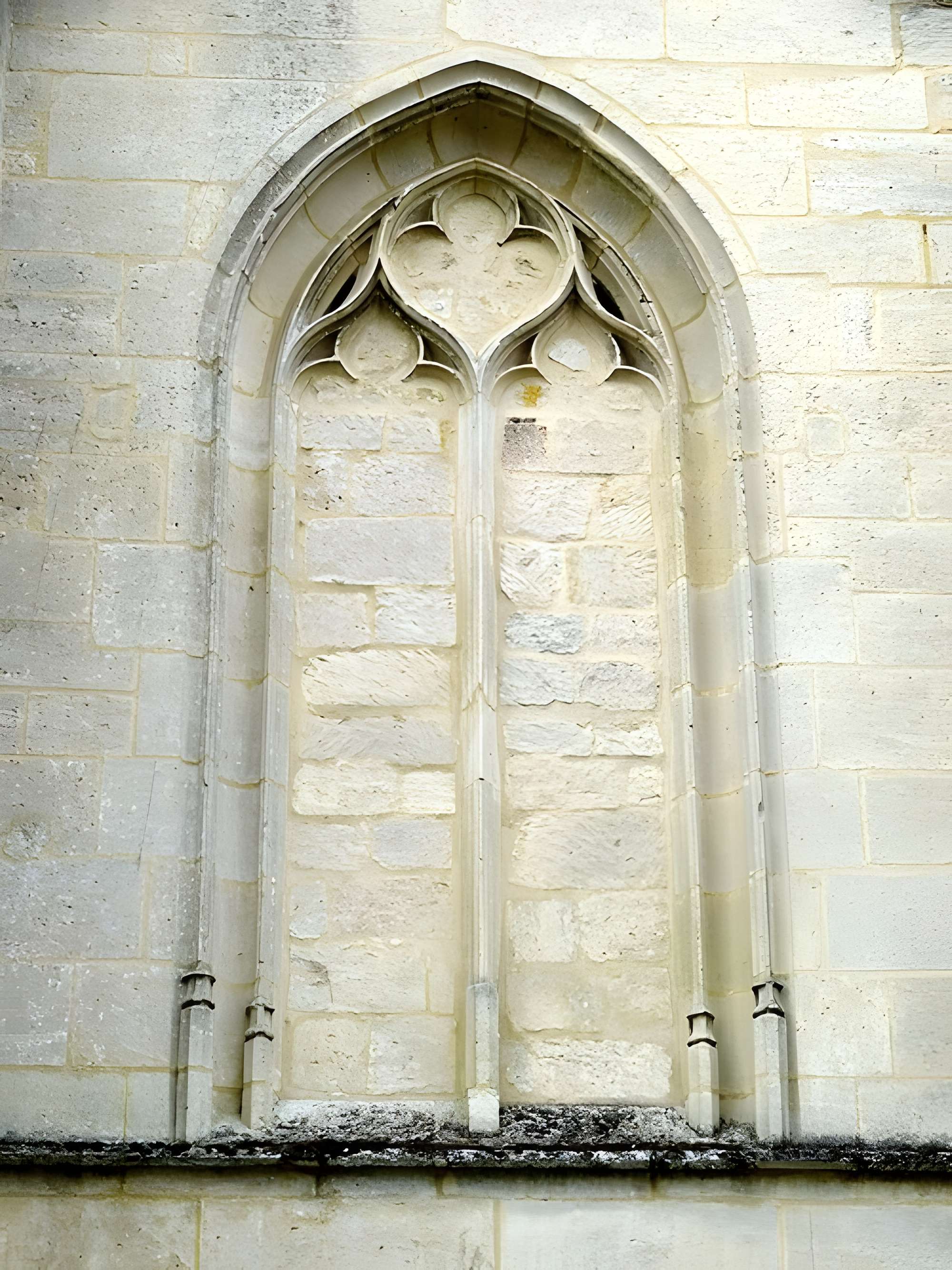 Église Saint-Martin de Montjavoult