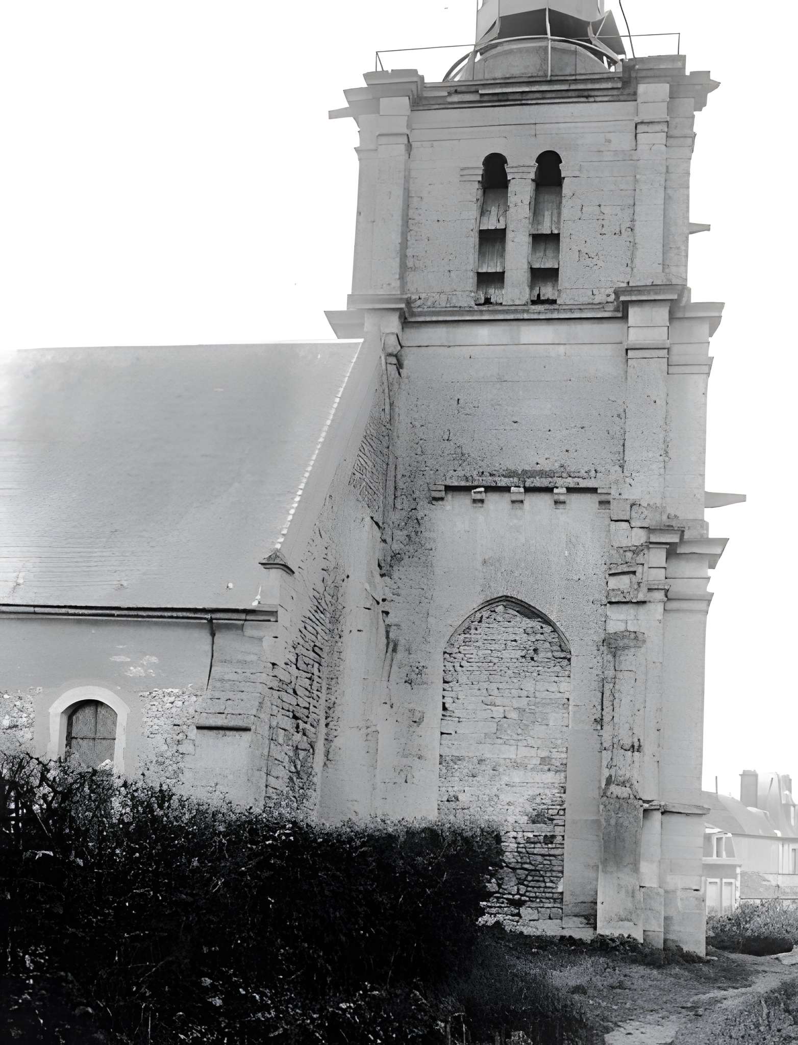 Église Saint-Martin de Montjavoult