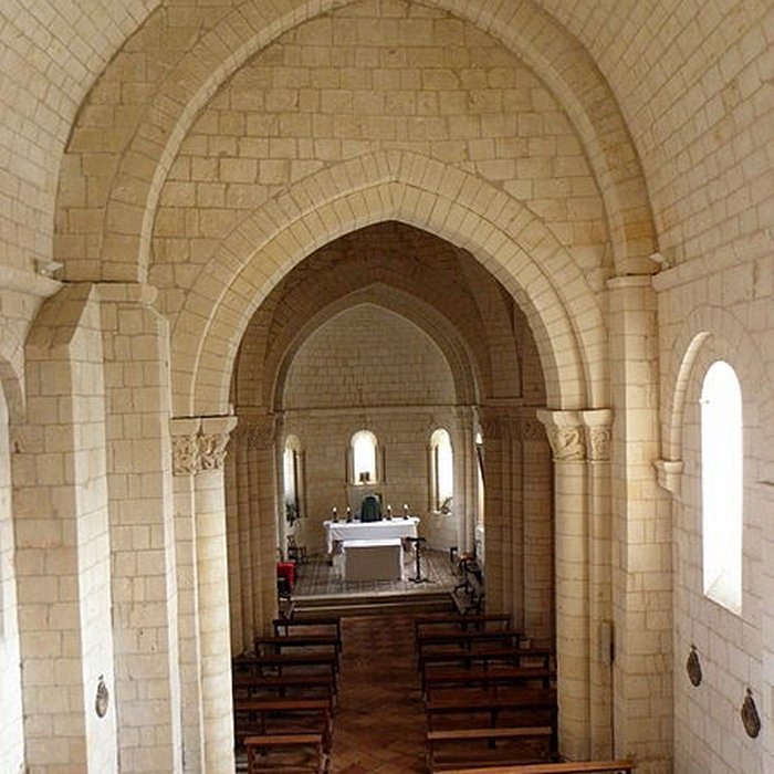 Photo de Église Saint-Martin de Nieul-lès-Saintes