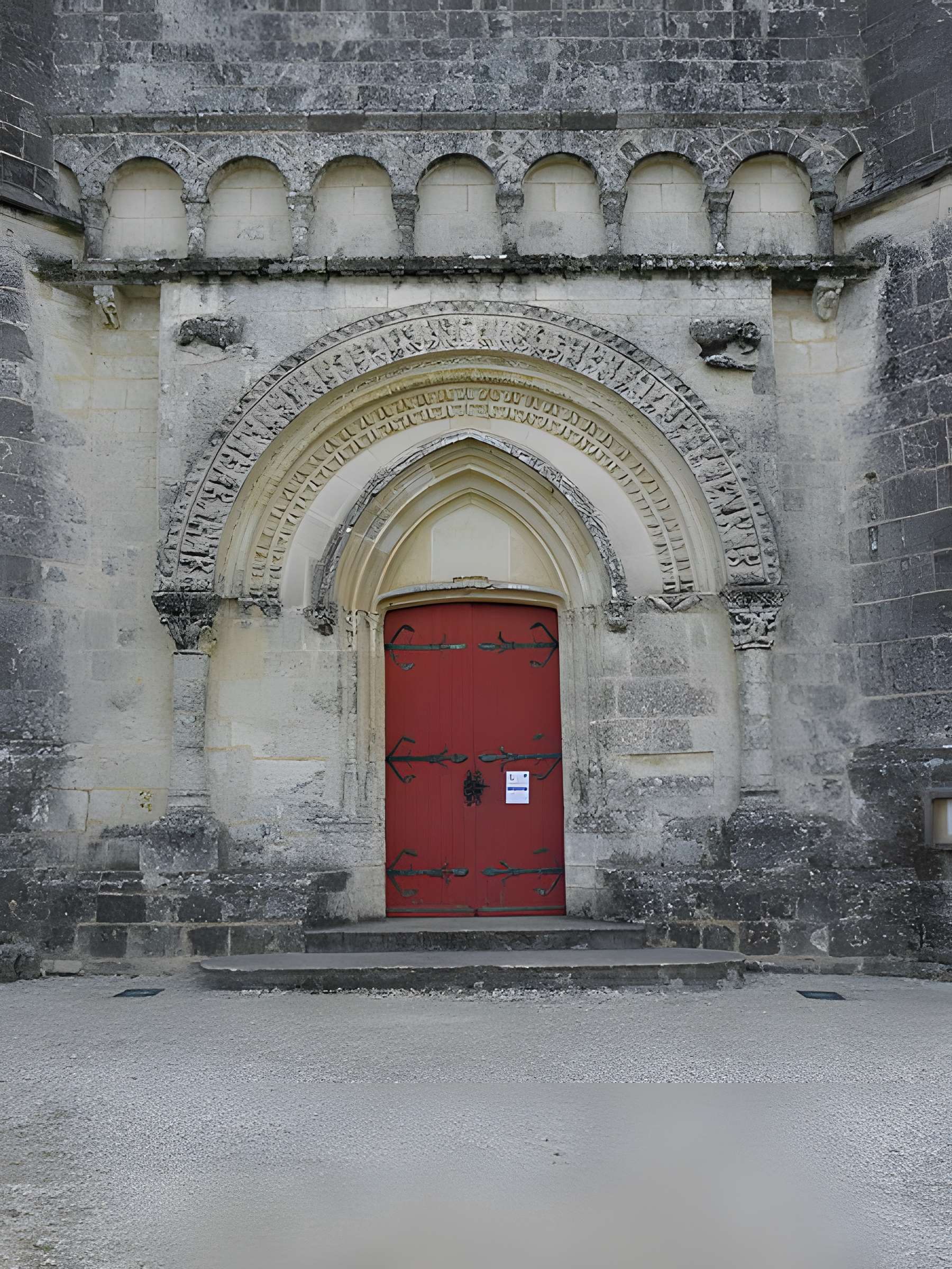 Église Saint-Martin de Nieul-lès-Saintes