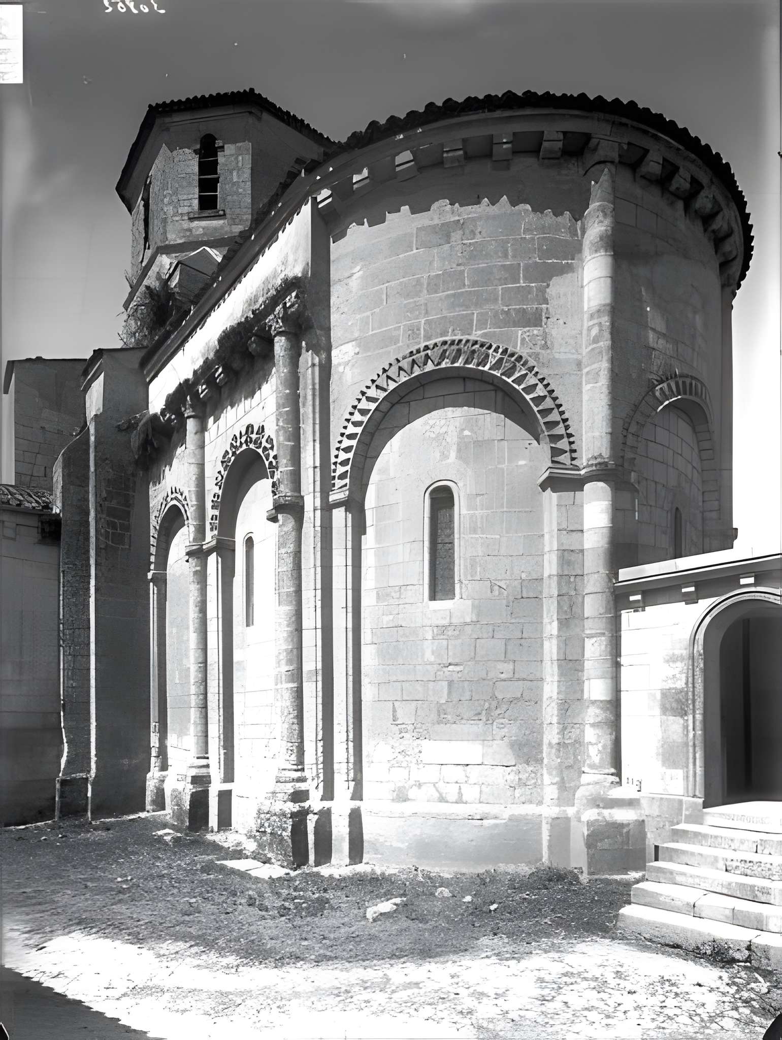 Église Saint-Martin de Nieul-lès-Saintes