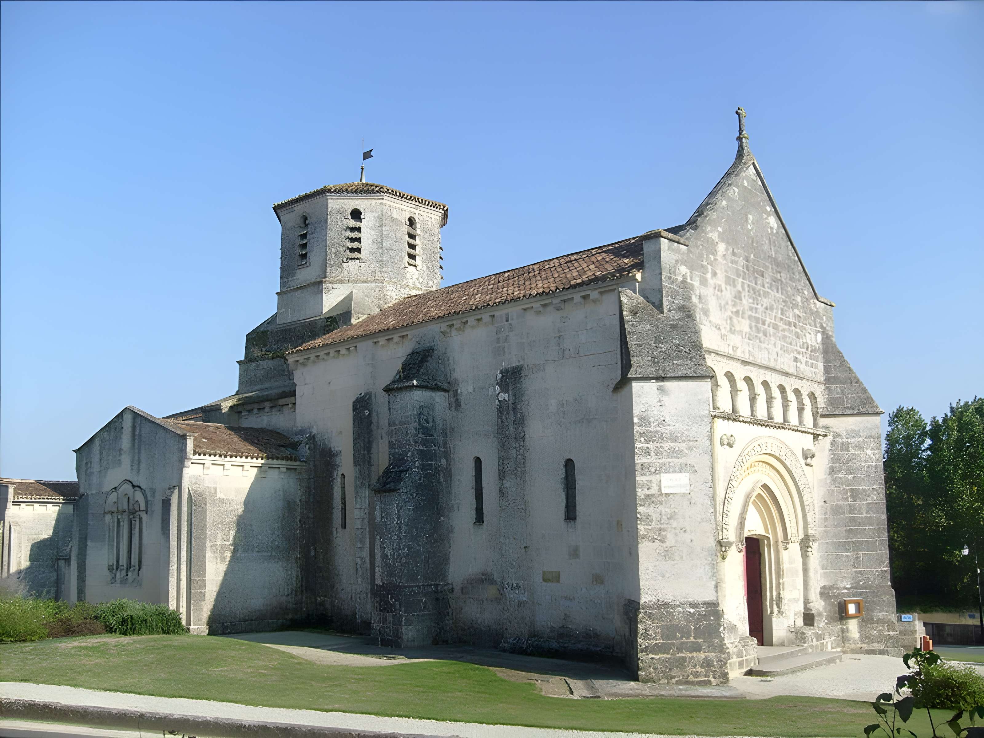 Église Saint-Martin de Nieul-lès-Saintes 