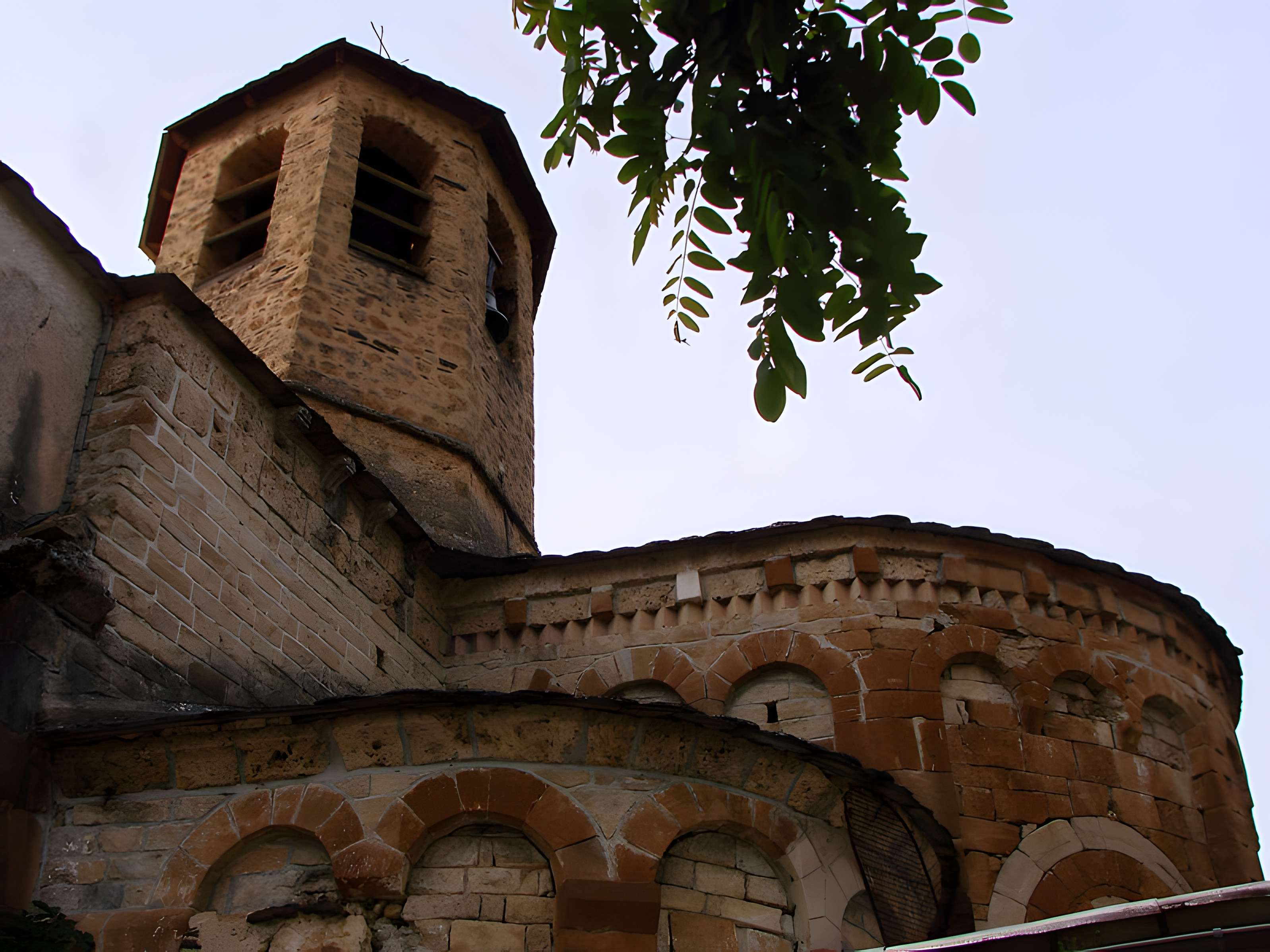Église Saint-Pierre-et-Saint-Paul d'Ispagnac