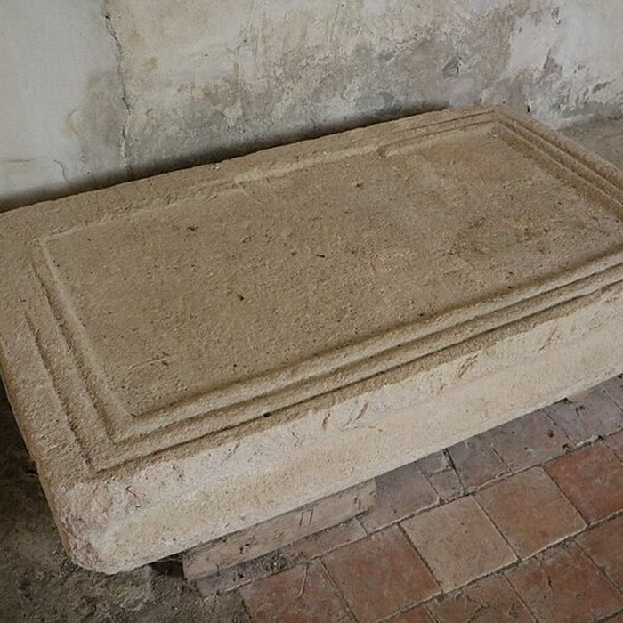 Photo de Église Saint-Martin de Saint-Martin-des-Puits