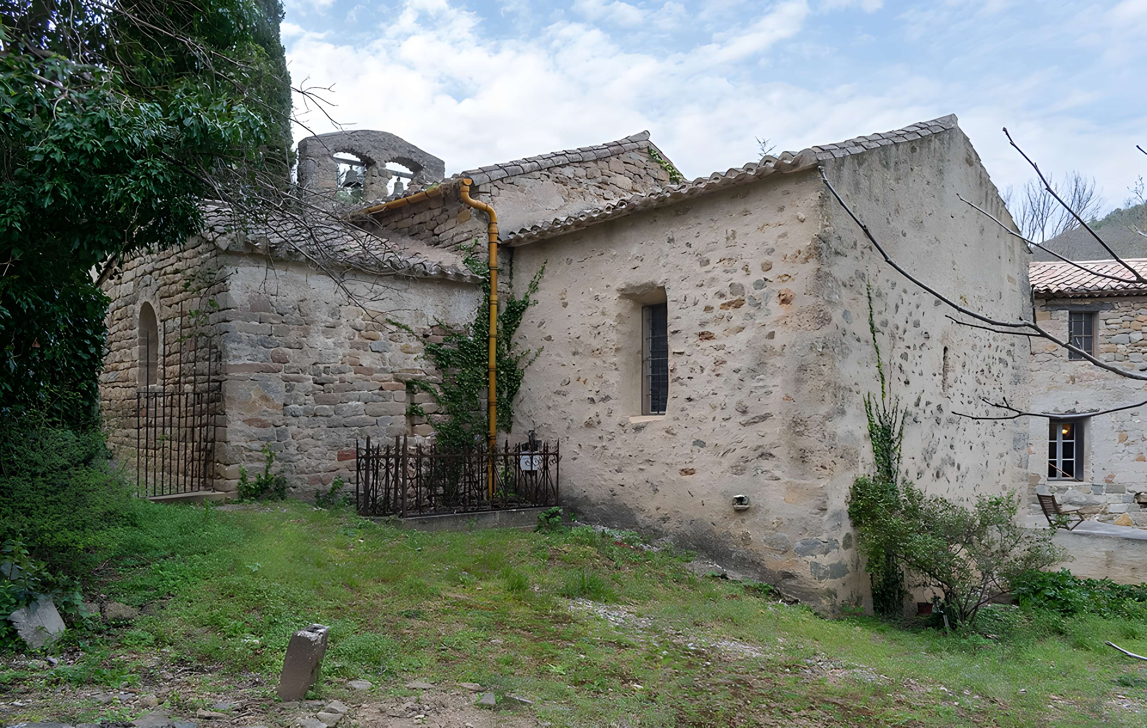 Église Saint-Martin de Saint-Martin-des-Puits