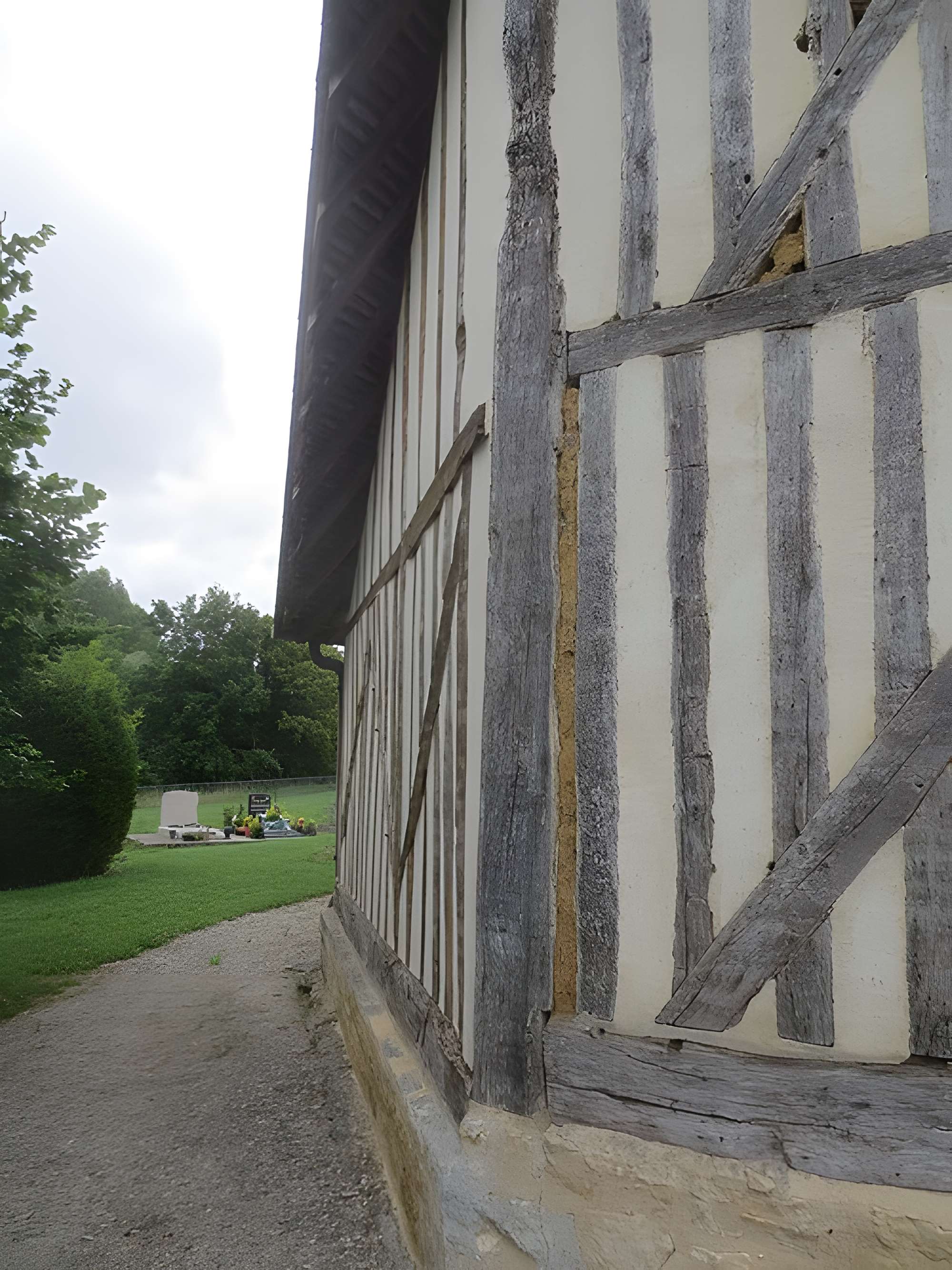 Église Saint-Quentin de Mathaux