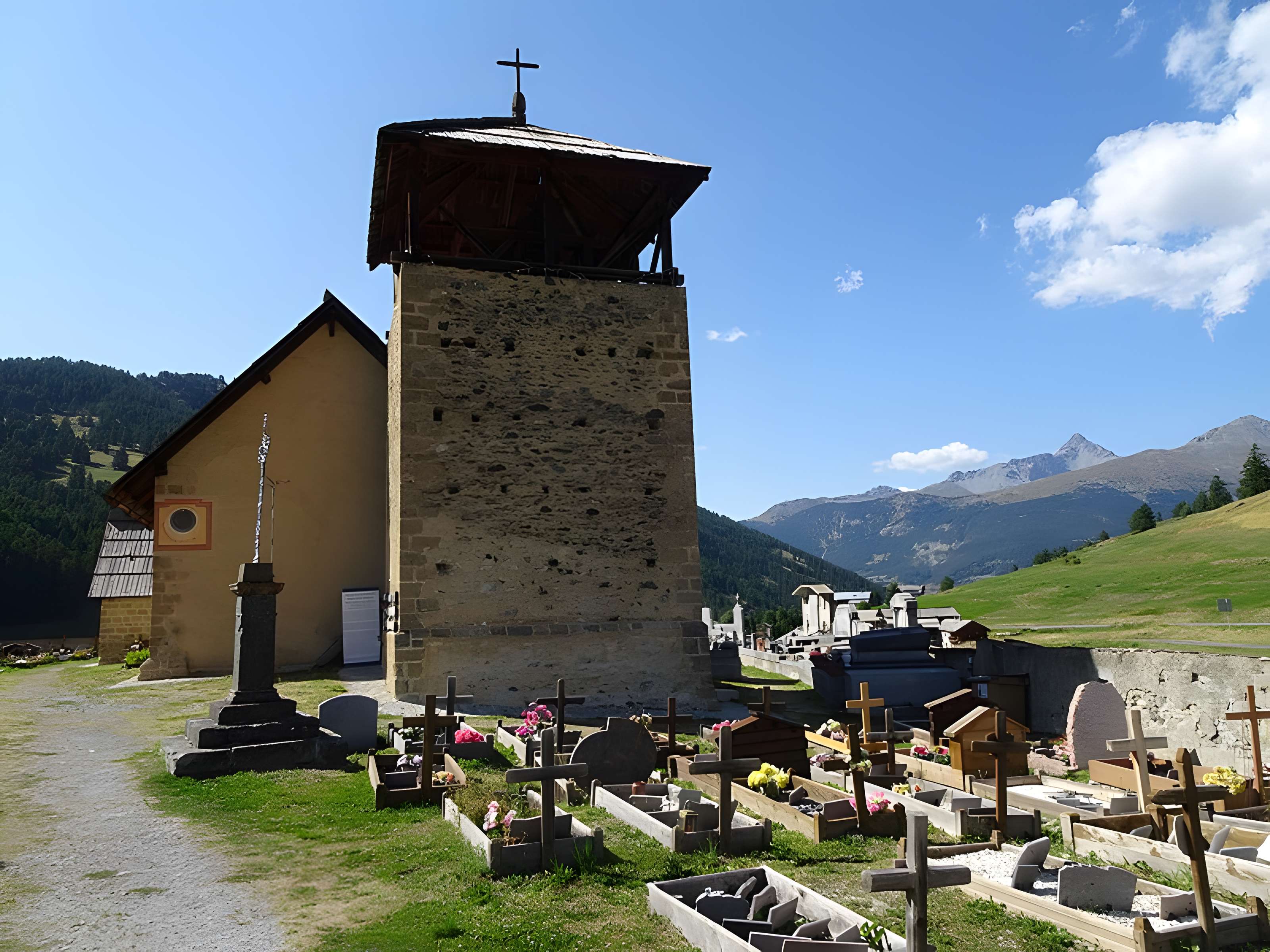 Église Saint-Romain de Molines-en-Queyras