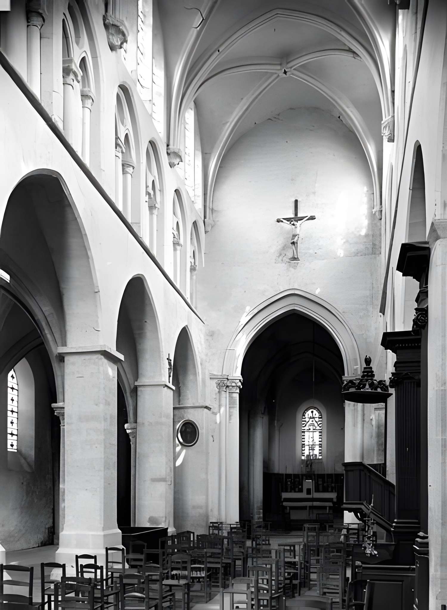 Église Saint-Martin de Thiverval-Grignon