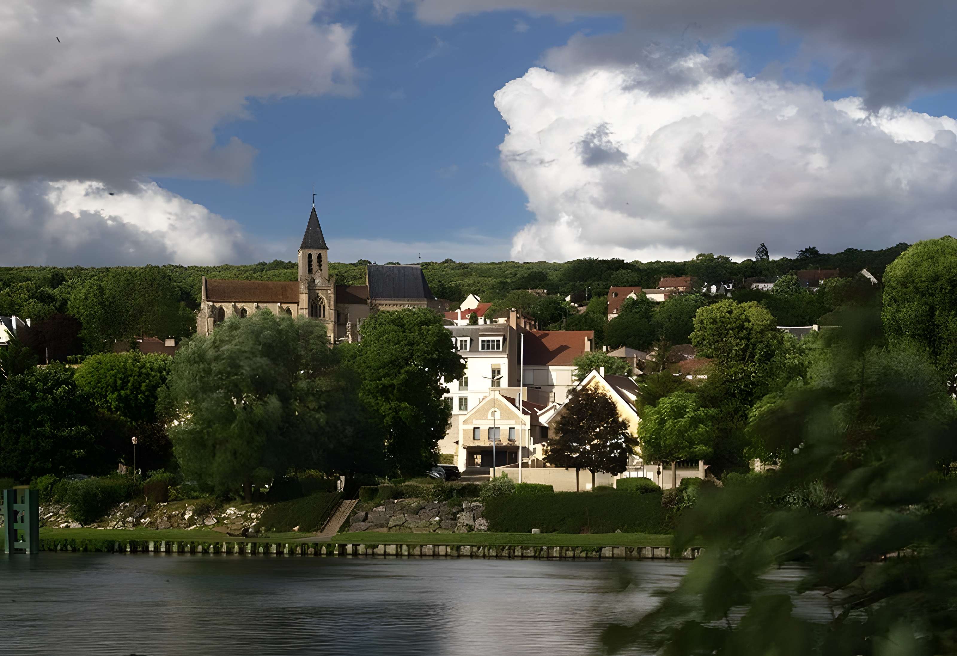Église Saint-Martin de Triel-sur-Seine