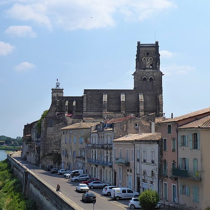 Photo de Église Saint-Saturnin de Pont-Saint-Esprit