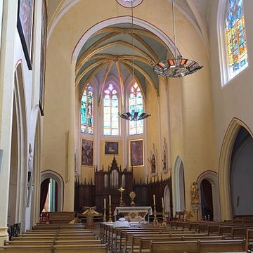 Église Saint-Saturnin de Pont-Saint-Esprit