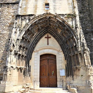 Église Saint-Saturnin de Pont-Saint-Esprit