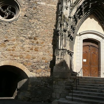 Église Saint-Saturnin de Pont-Saint-Esprit