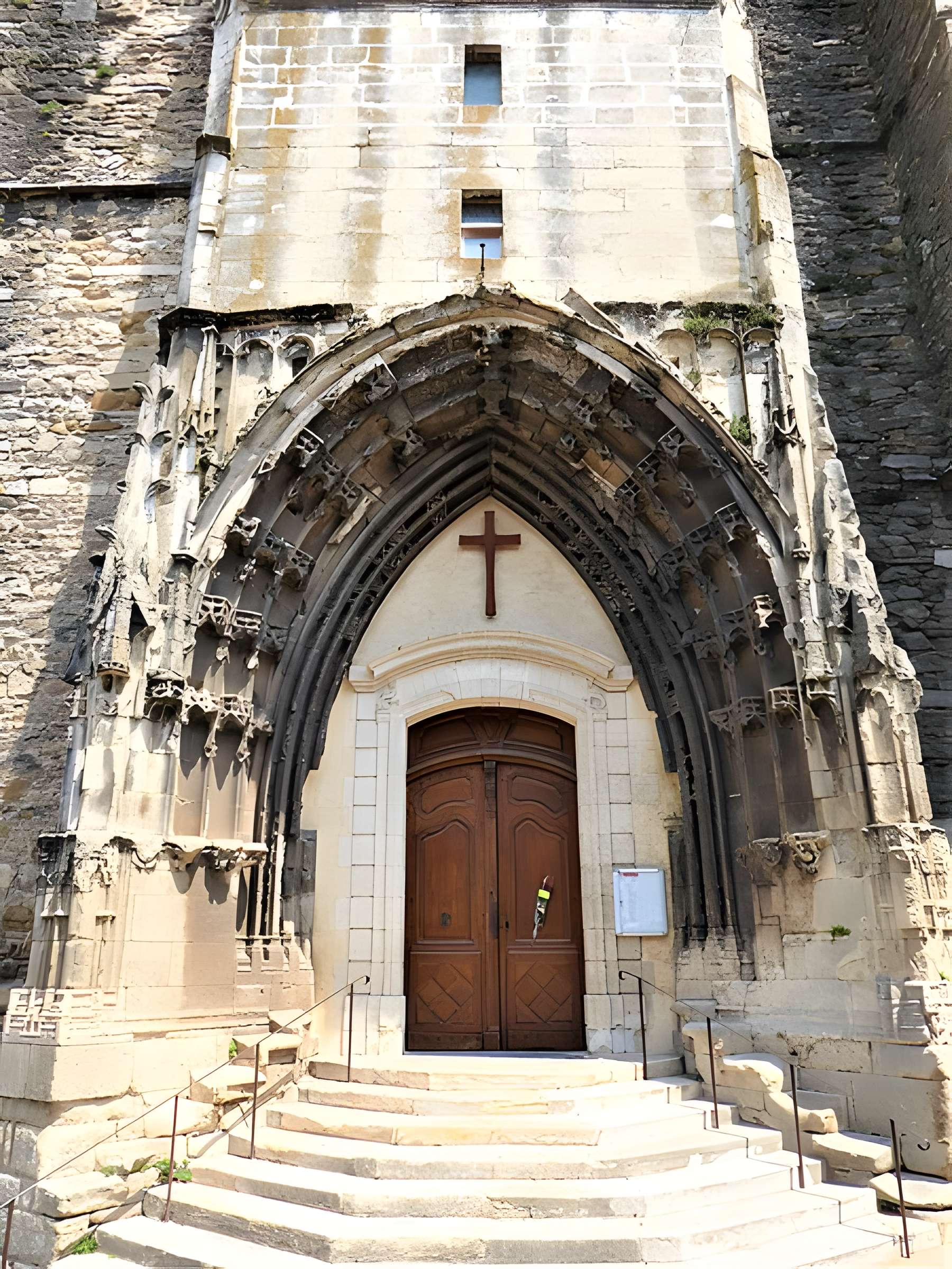 Église Saint-Saturnin de Pont-Saint-Esprit