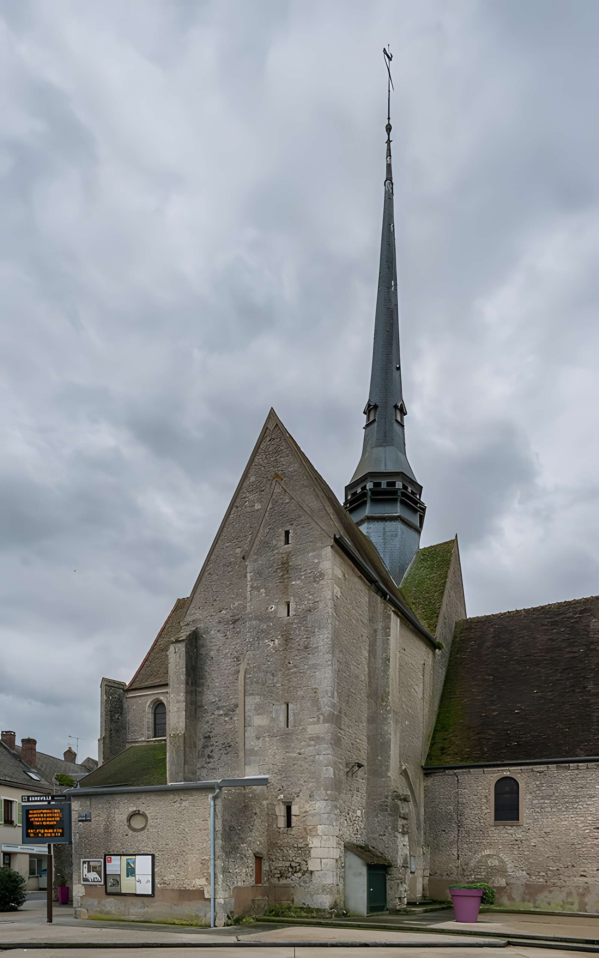 Église Saint-Martin d'Égreville