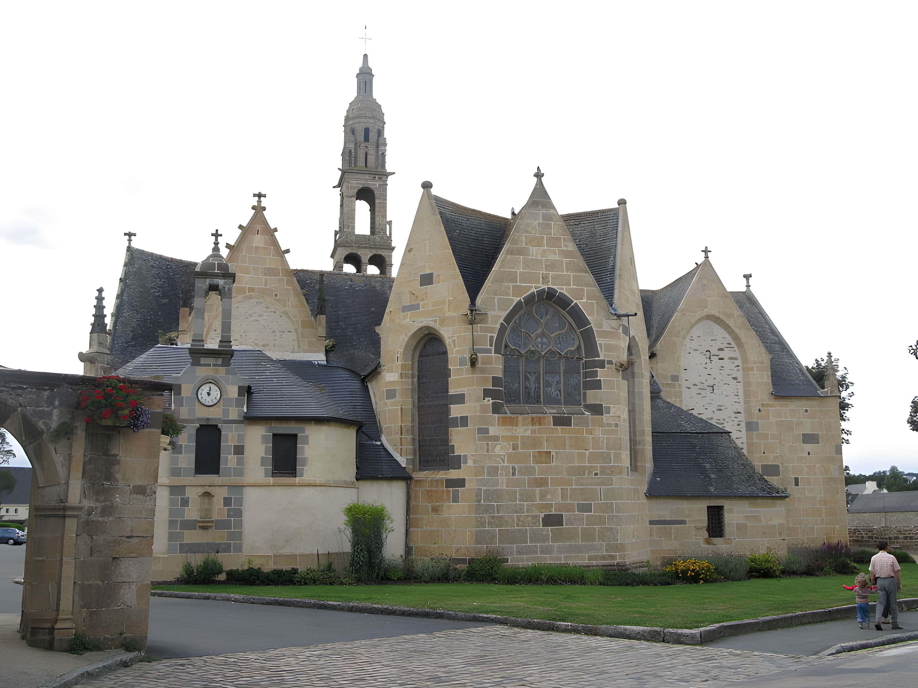 Église Saint-Sauveur du Faou
