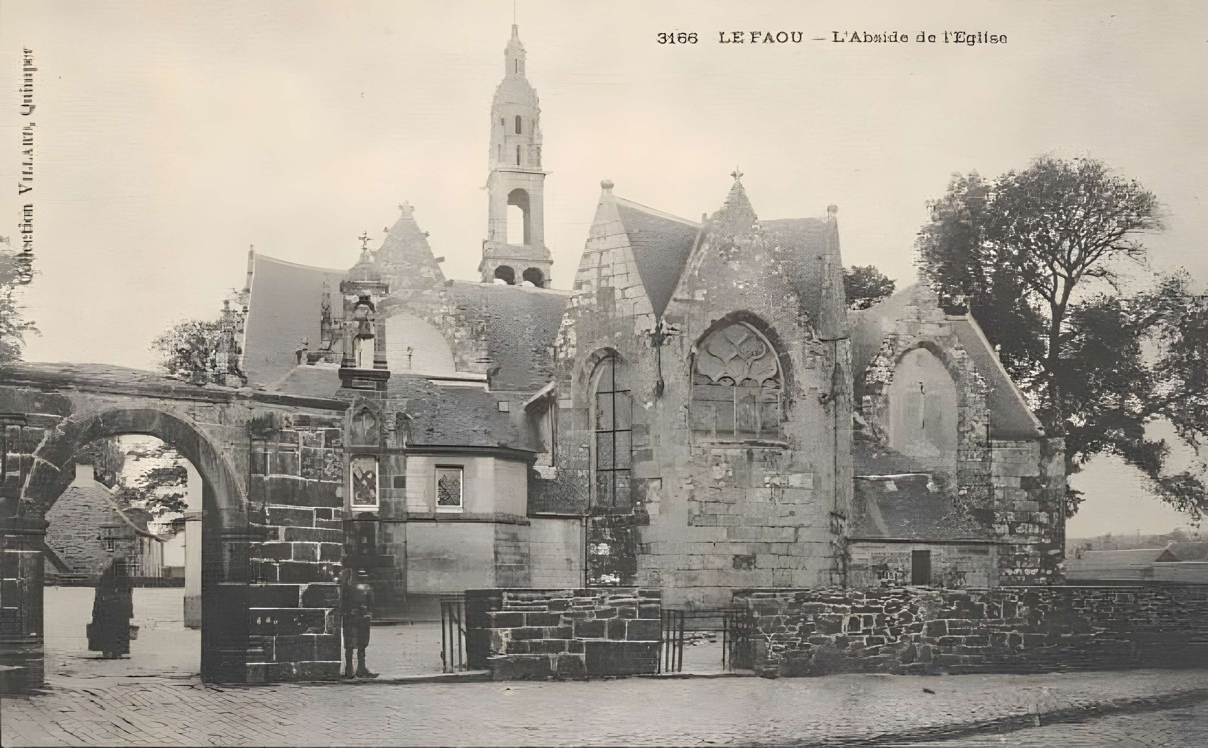 Église Saint-Sauveur du Faou