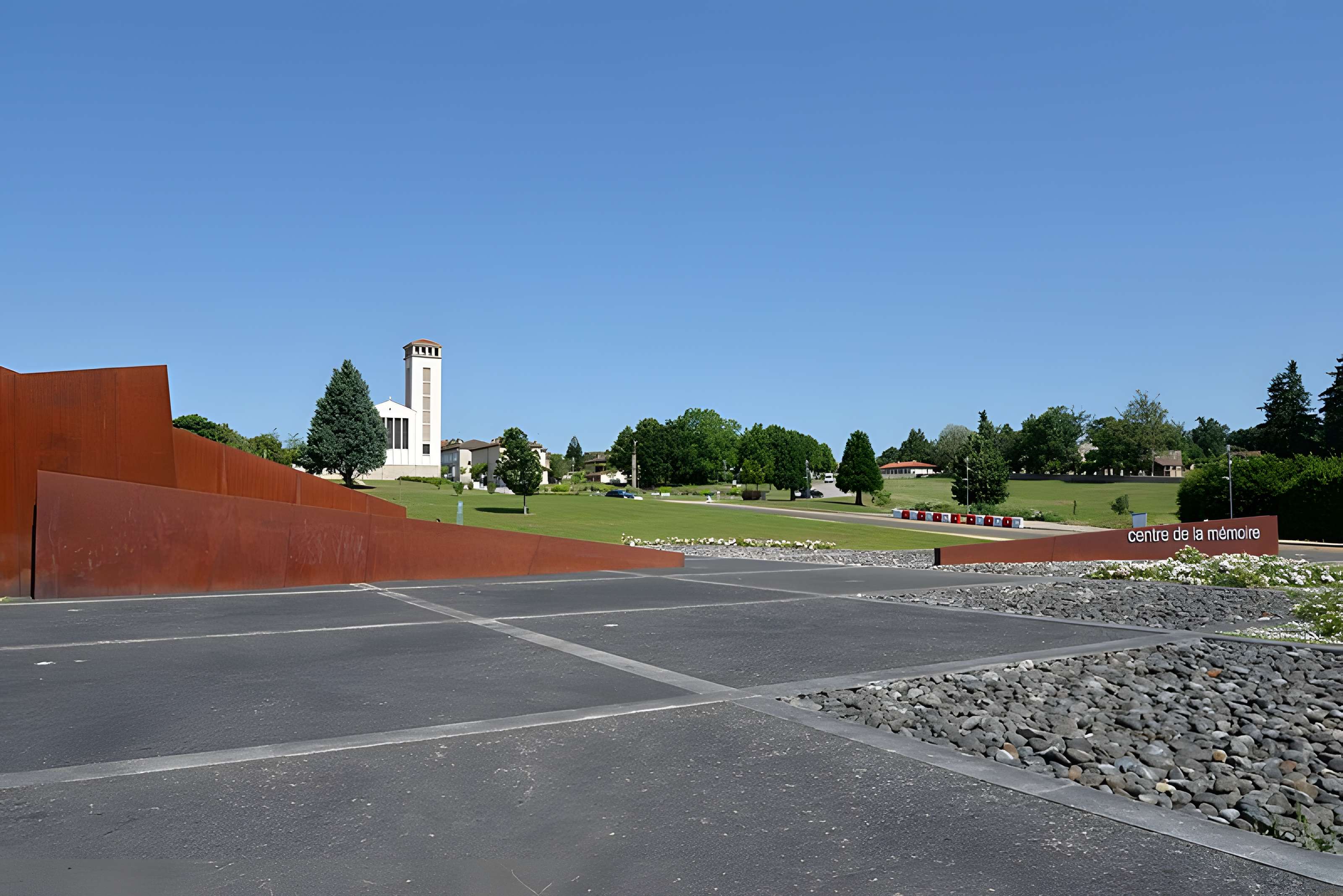 Église Saint-Martin d'Oradour-sur-Glane