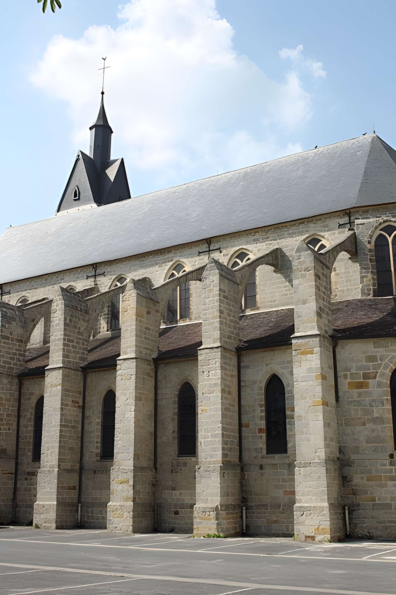 Église Saint-Martin-et-Saint-Magne de Nangis