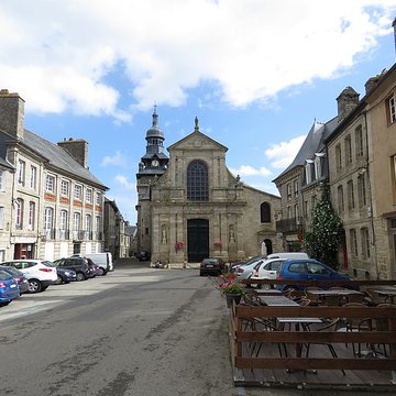 Église Saint-Mathurin de Moncontour