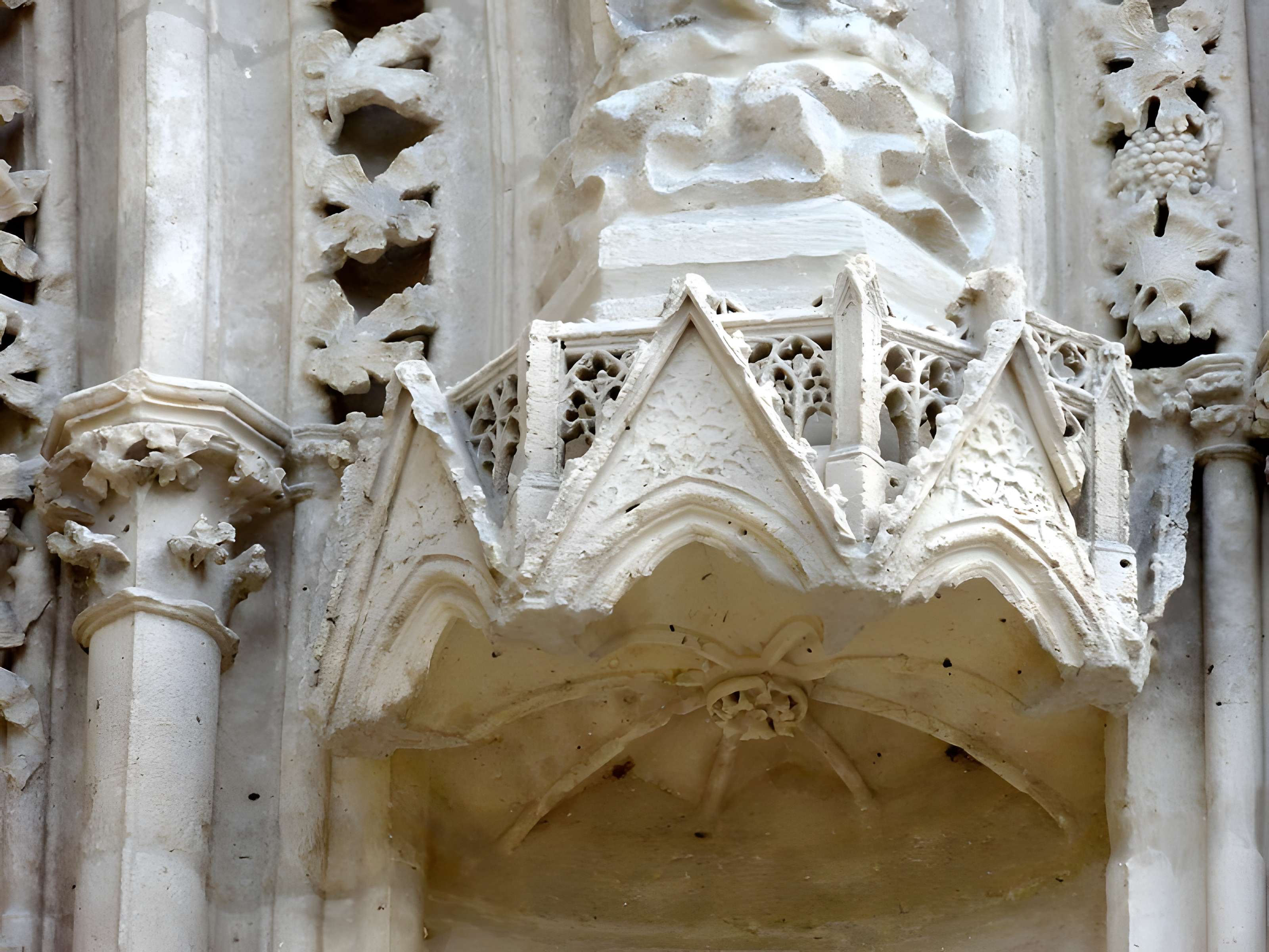 Église Saint-Sulpice de Saint-Sulpice-de-Favières