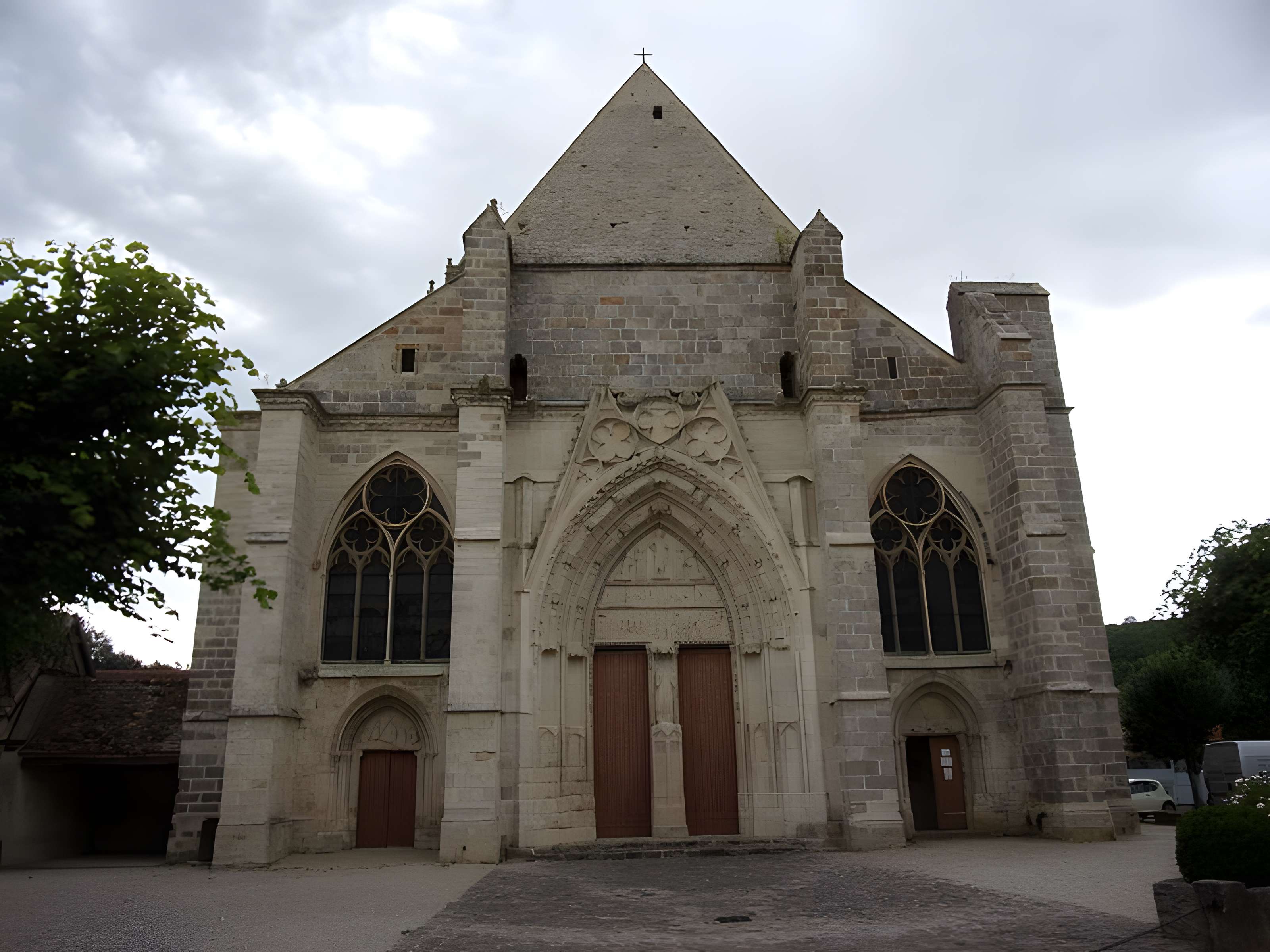 Église Saint-Sulpice de Saint-Sulpice-de-Favières