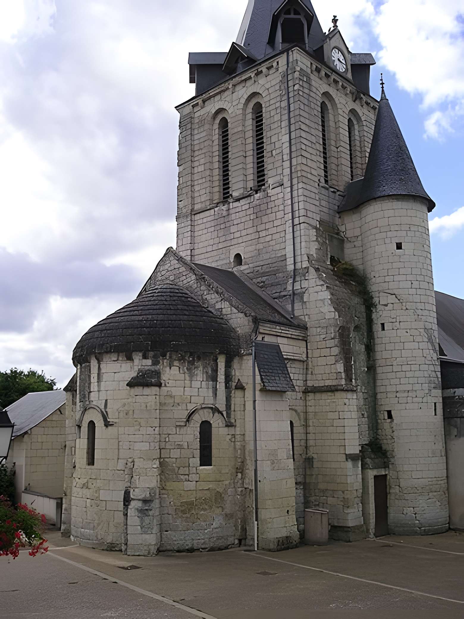 Église Saint-Maurice de Huismes 