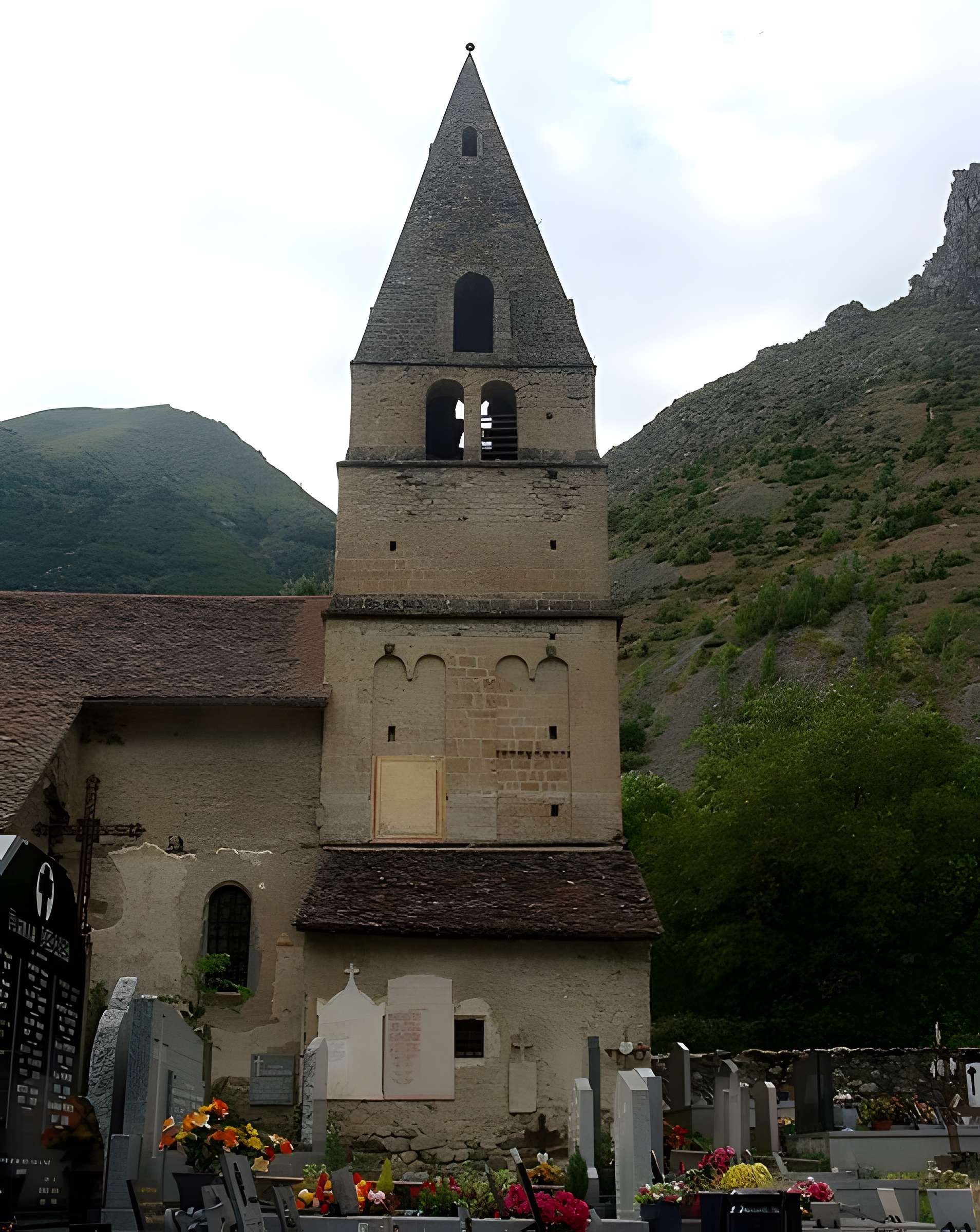 Église Saint-Maurice de Saint-Maurice-en-Valgodemard