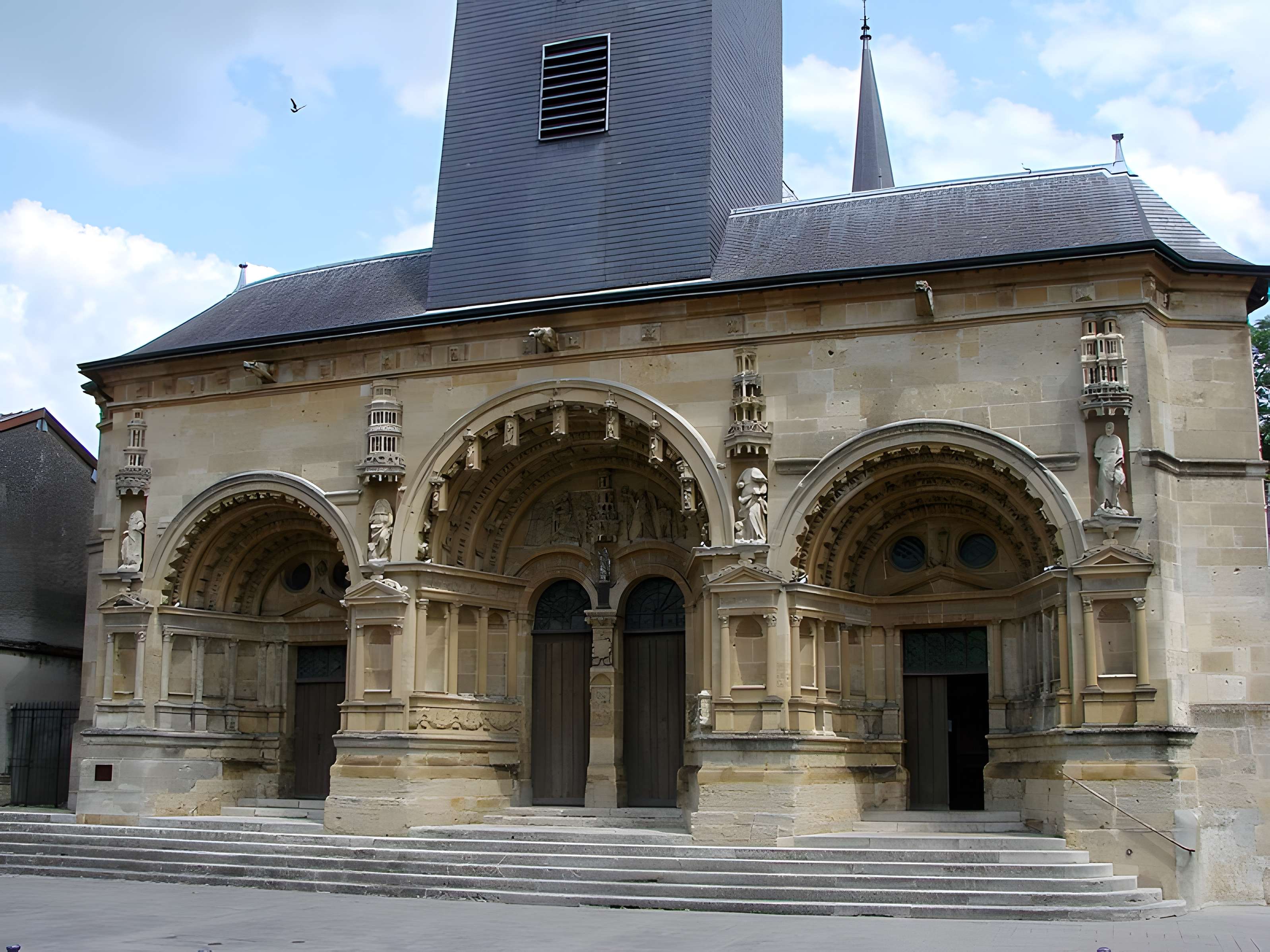 Église Saint-Maurille de Vouziers