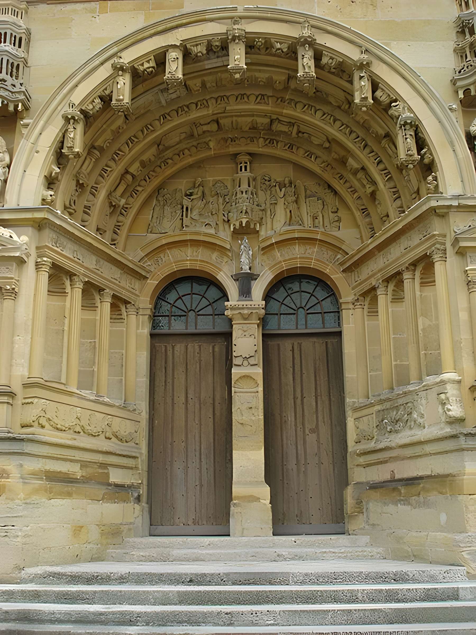 Église Saint-Maurille de Vouziers