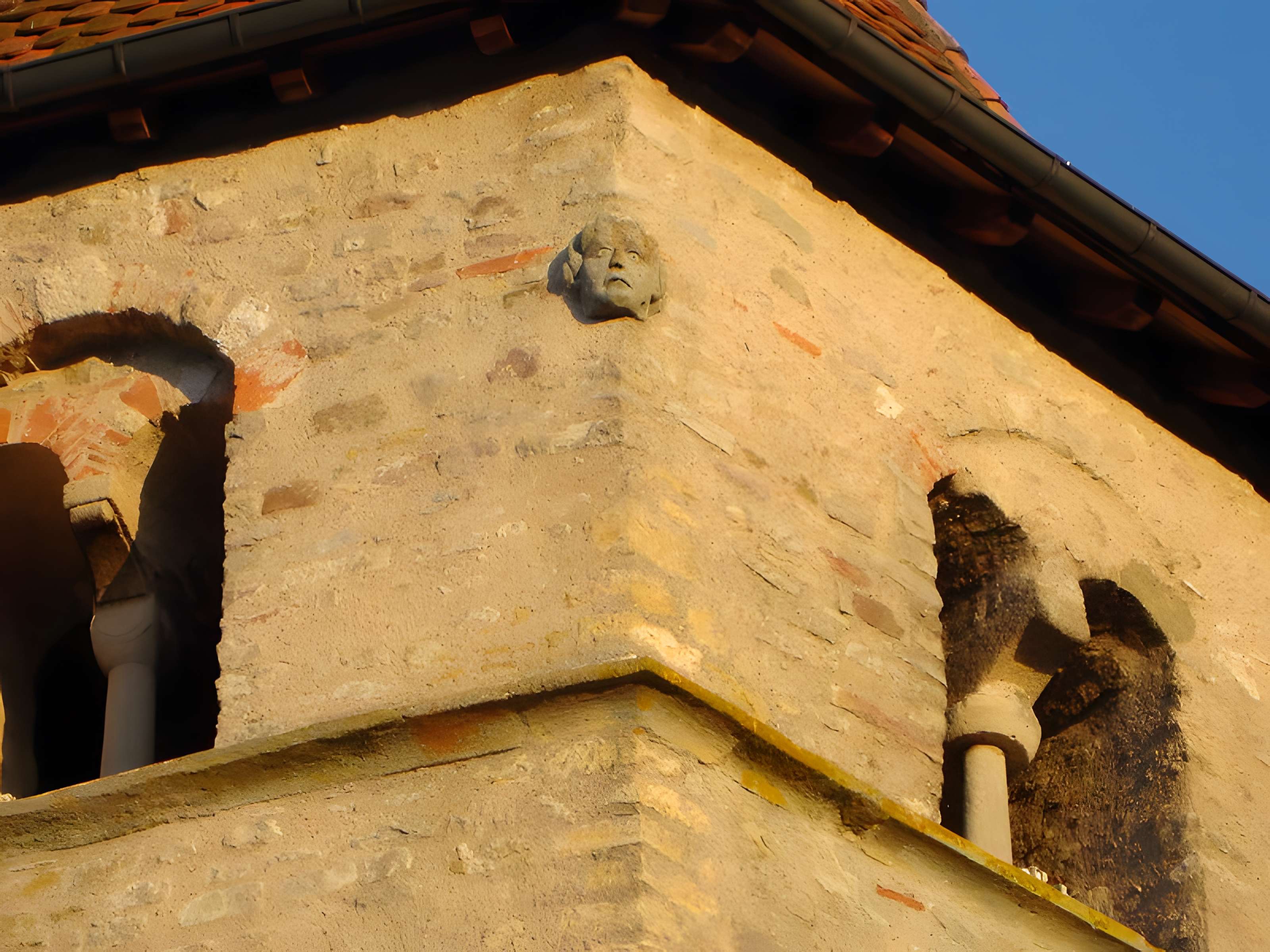 Église Saint-Maximin d'Ussel
