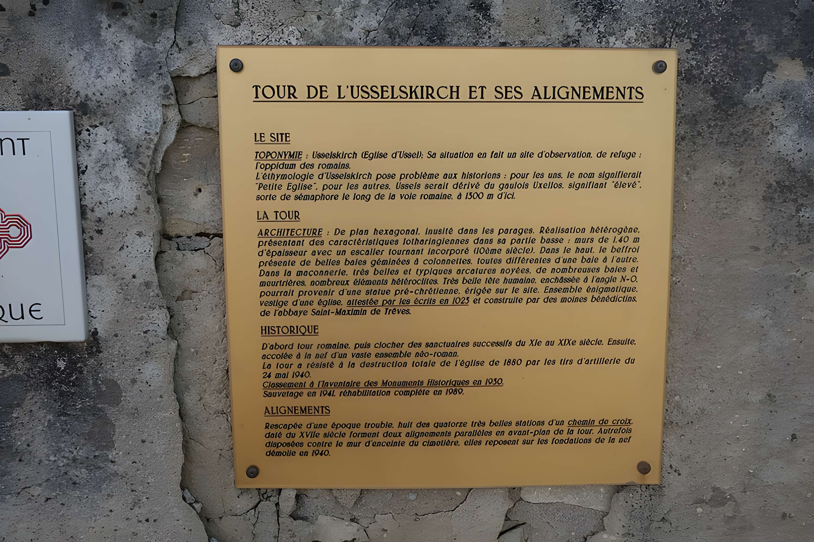 Église Saint-Maximin d'Ussel